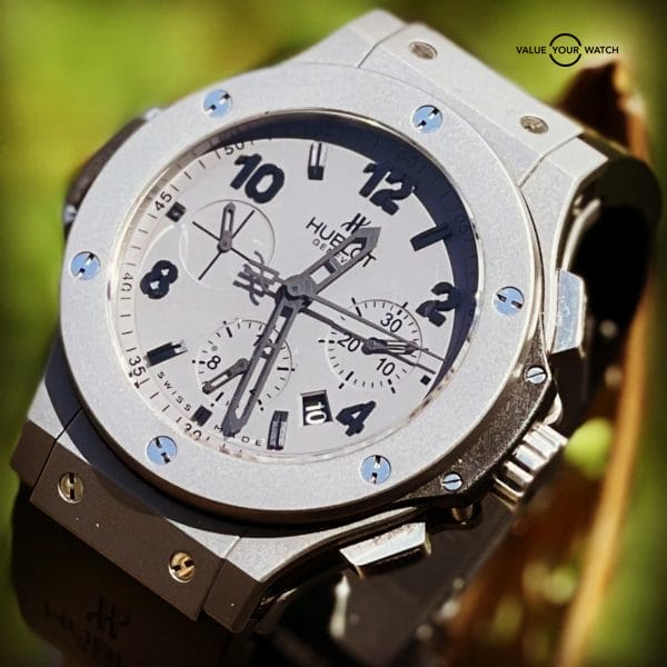 How to Sell Your Luxury Watch Online﻿