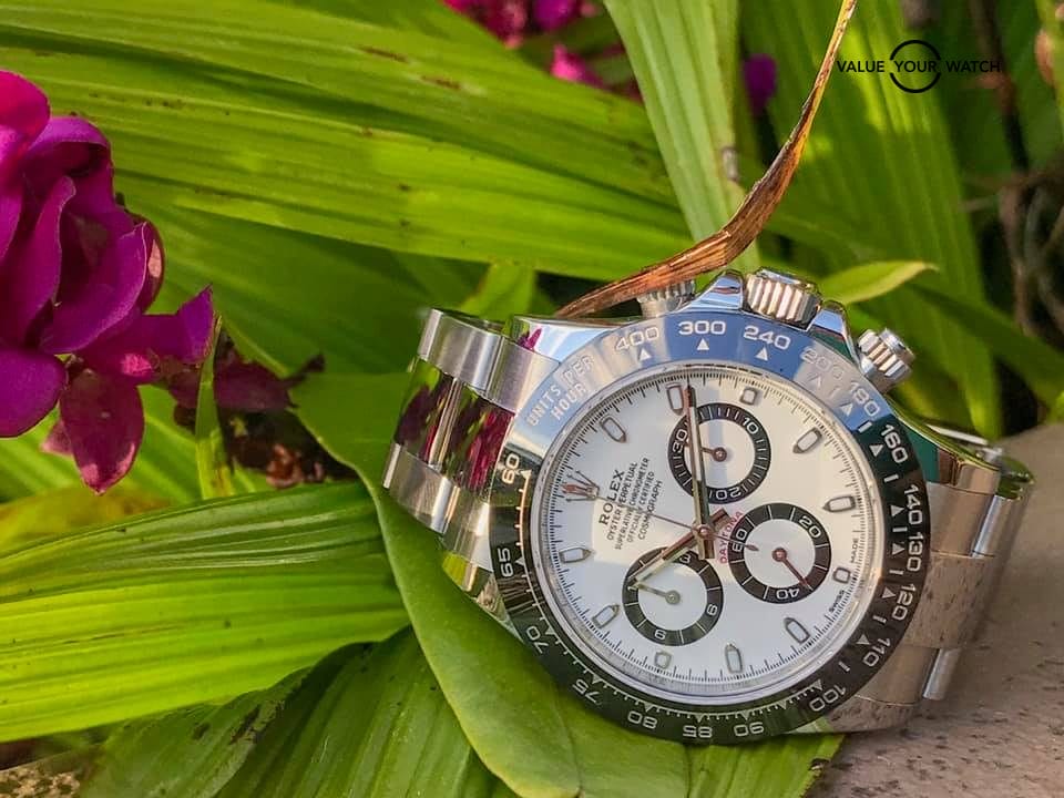 11 Reasons Not to Buy a Counterfeit, Fake, or Replica Watch﻿