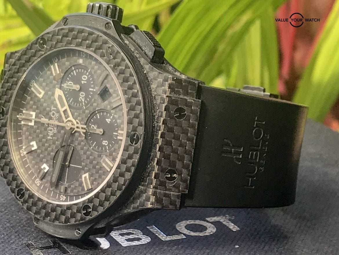 How WatchSignals.com using AI to help you shop smarter.