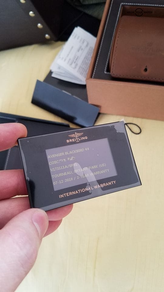 1 of 250 Limited Edition Titanium Avenger Blackbird 44 Carbon Fiber dial - Image 9