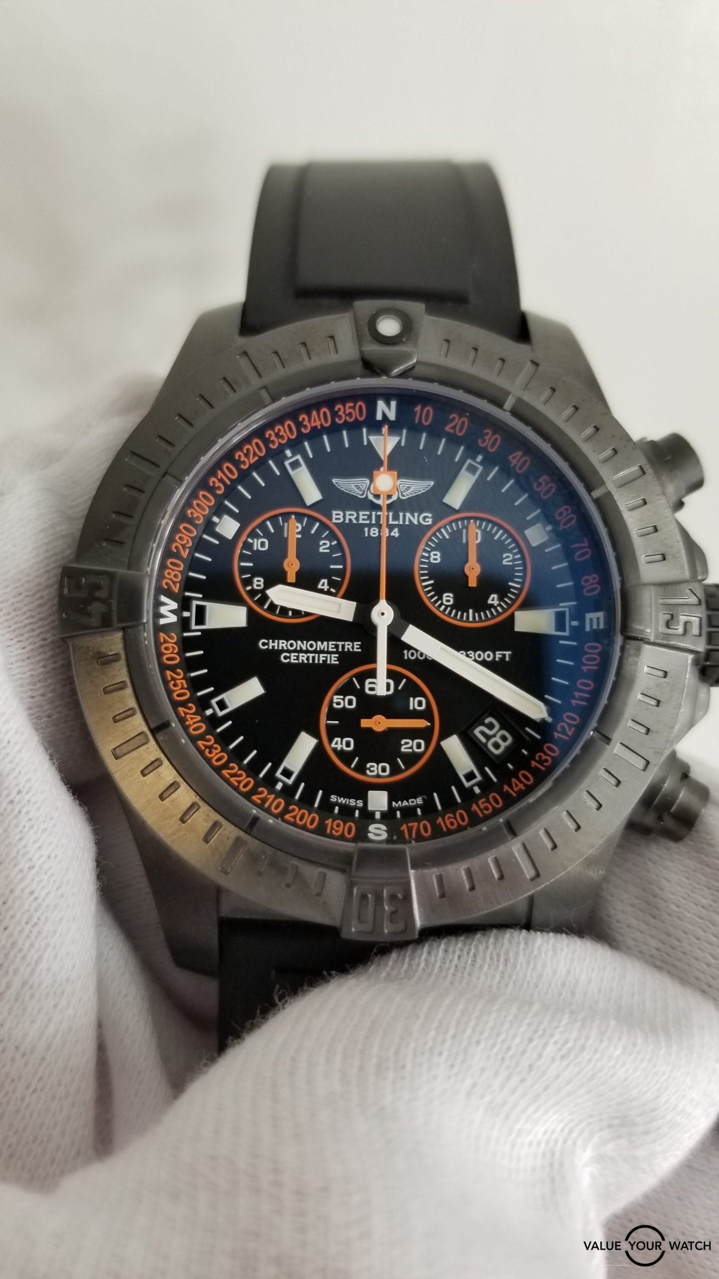 Breitling Avenger Seawolf Black Steel Code Orange m73390 LE Dive Watch