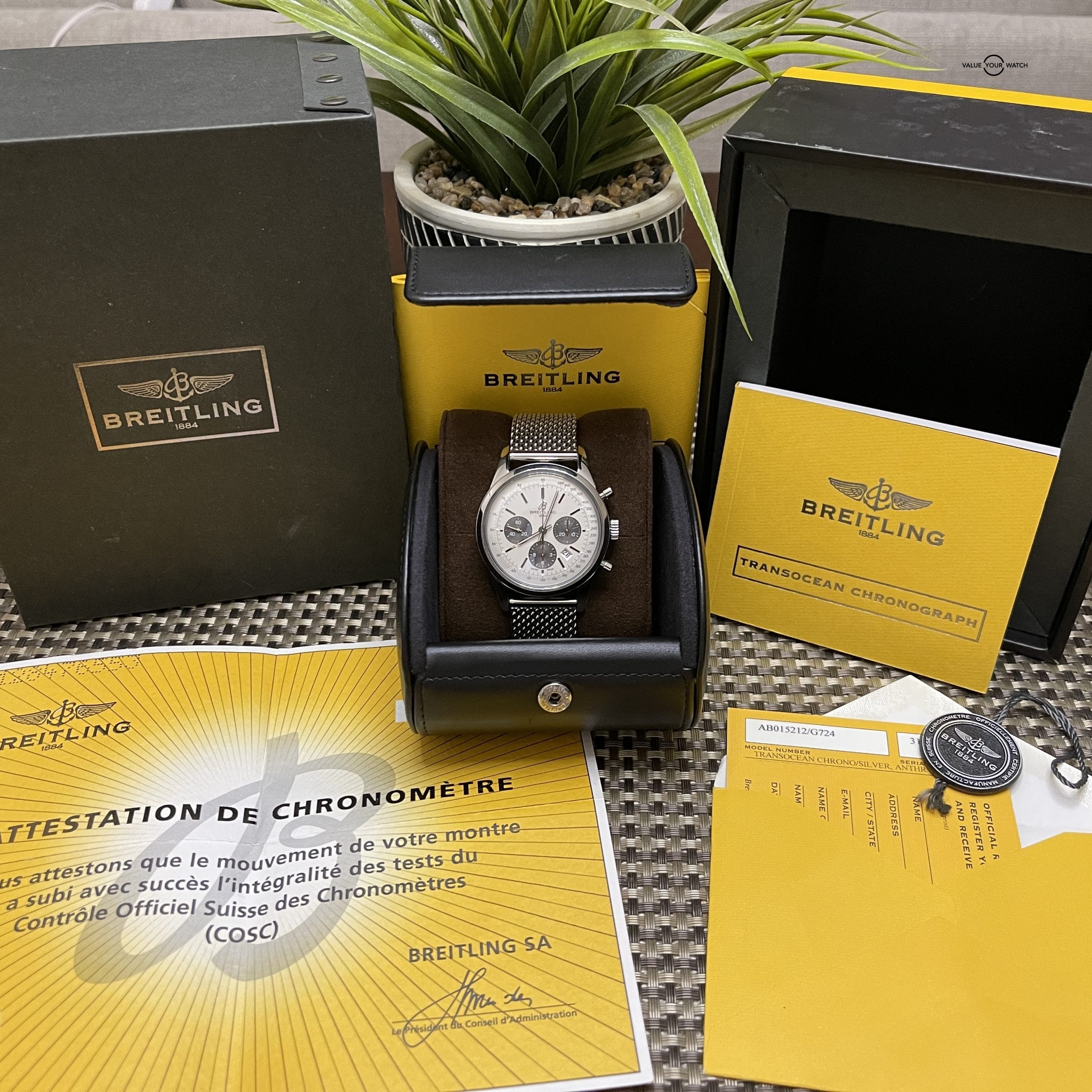 BREITLING TRANSOCEAN CHRONOGRAPH PANDA 43MM STEEL BRACELET w/ Box & Papers COMPLETE - Image 6
