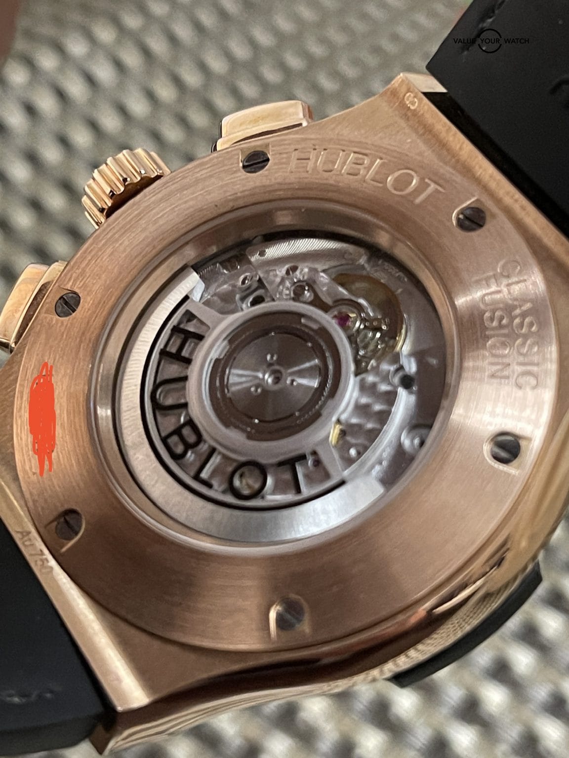 HUBLOT CLASSIC FUSION CHRONOGRAPH 18K KING GOLD 45MM CROCODILE LEATHER STRAP w/ Box & Papers COMPLETE - Image 3