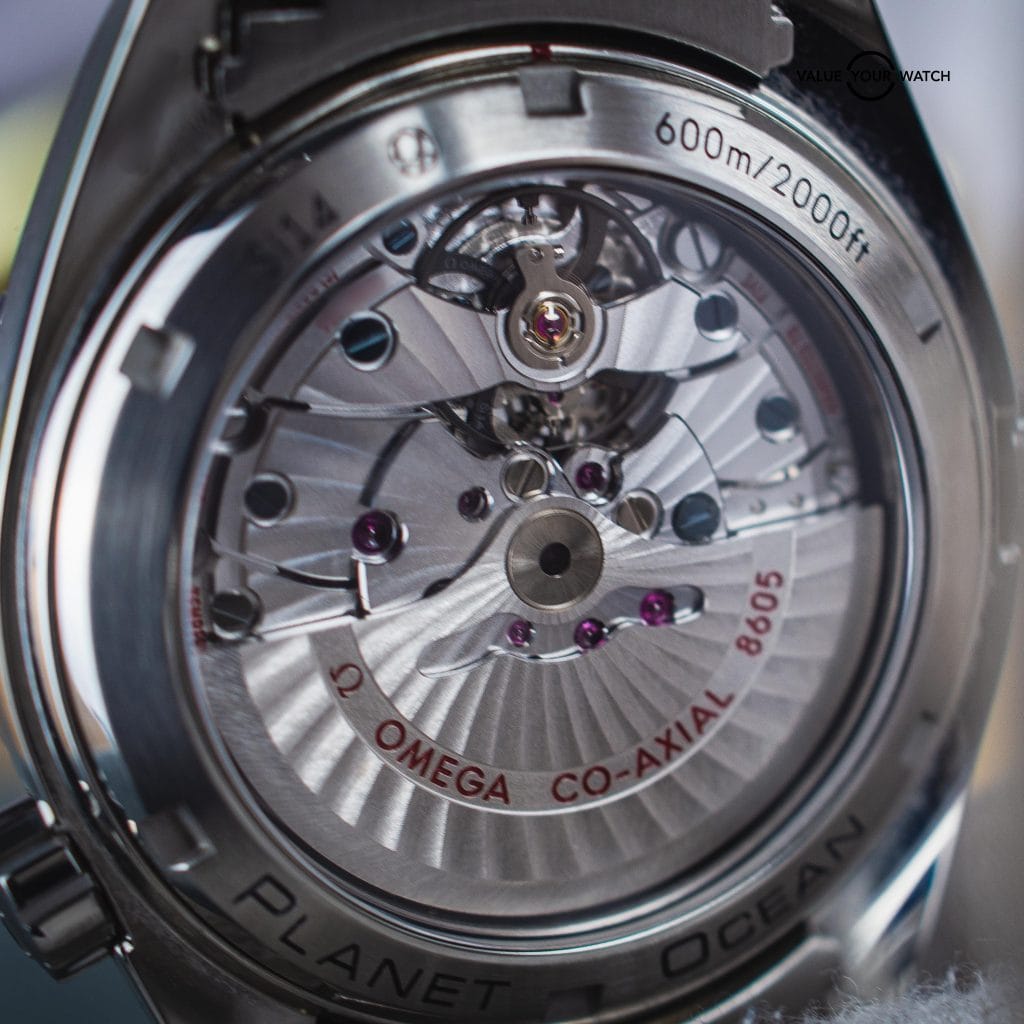 movement Omega Seamaster Planet Ocean GMT 600m 43.5mm – BOX & PAPERS – 232.30.44.22.01.002