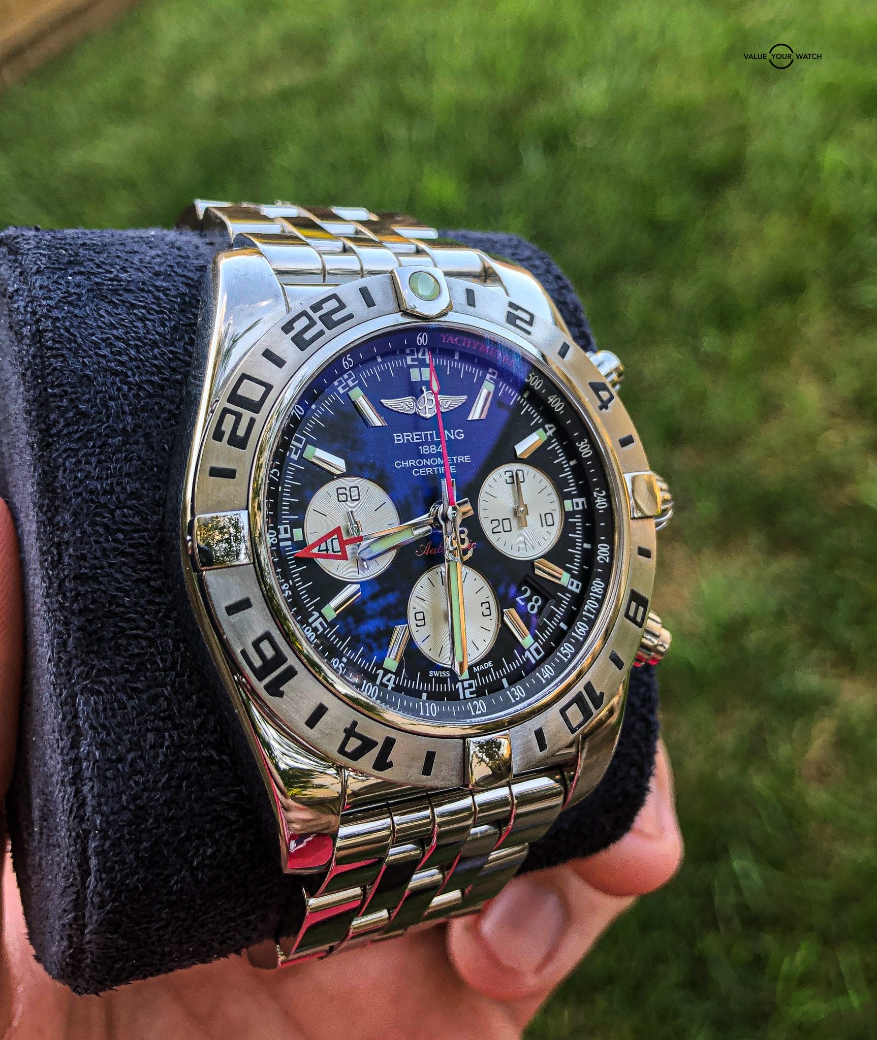 Breitling Chronomat GMT 44 Black Dial - Image 8