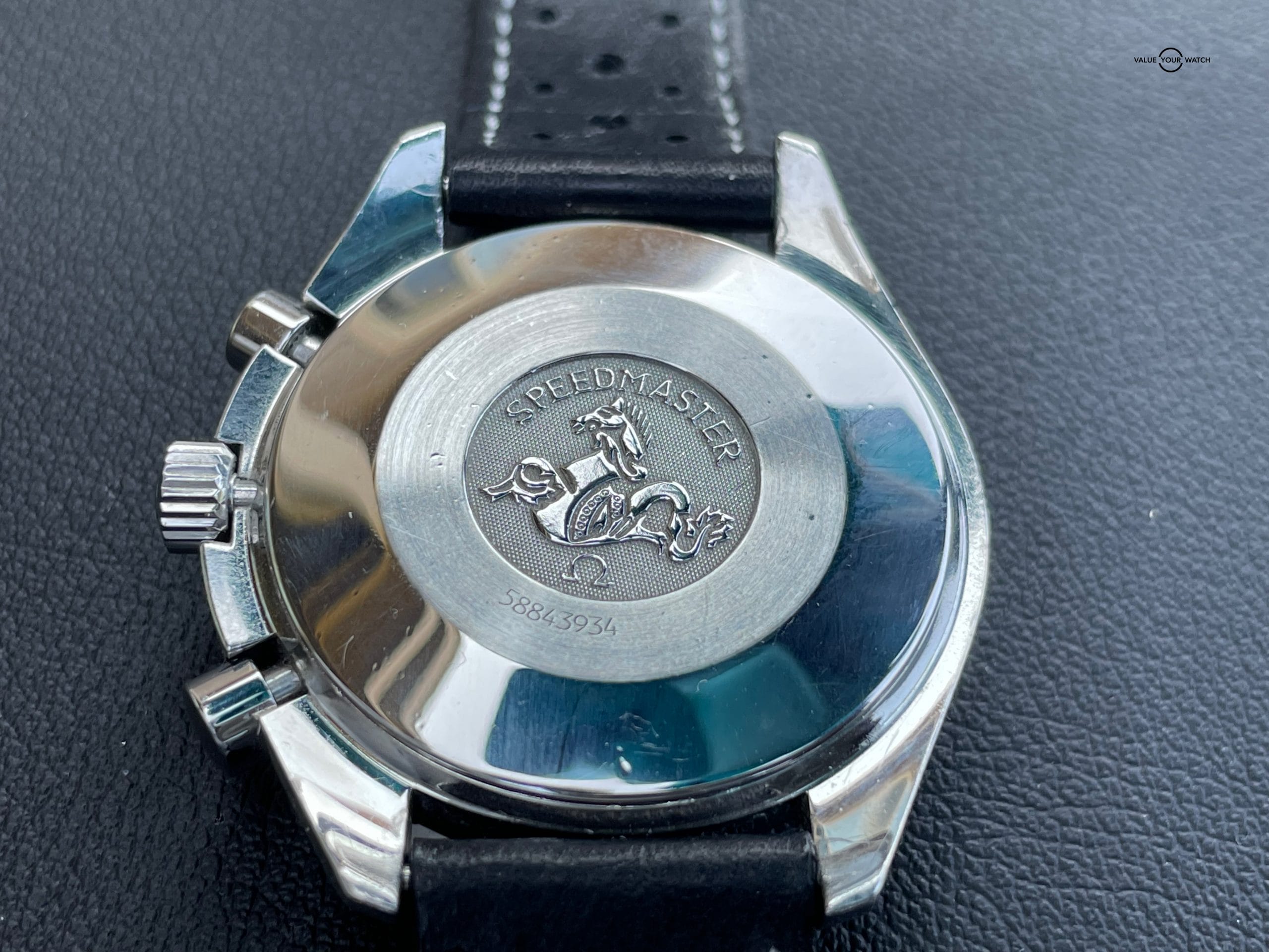 Omega Speedmaster Reduced Chronograph 3510.50 Automatic movement Black Dial on Aftermarket Black