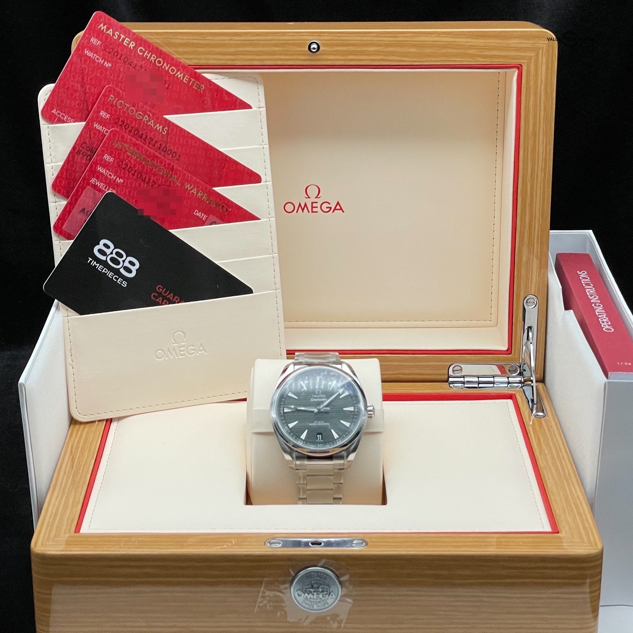 Omega Seamaster Aqua Terra Green - Image 11