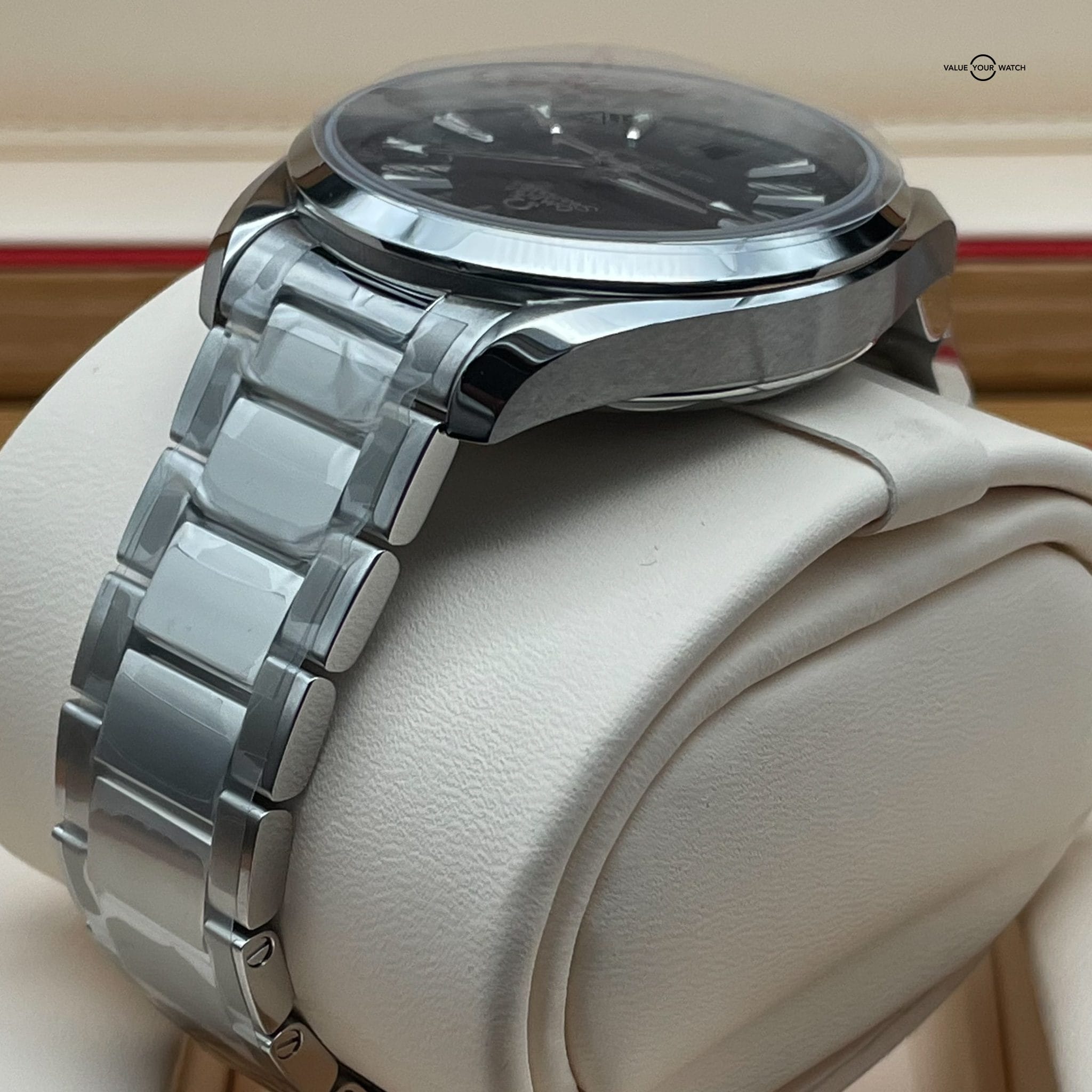 Omega Seamaster Aqua Terra Green - Image 7