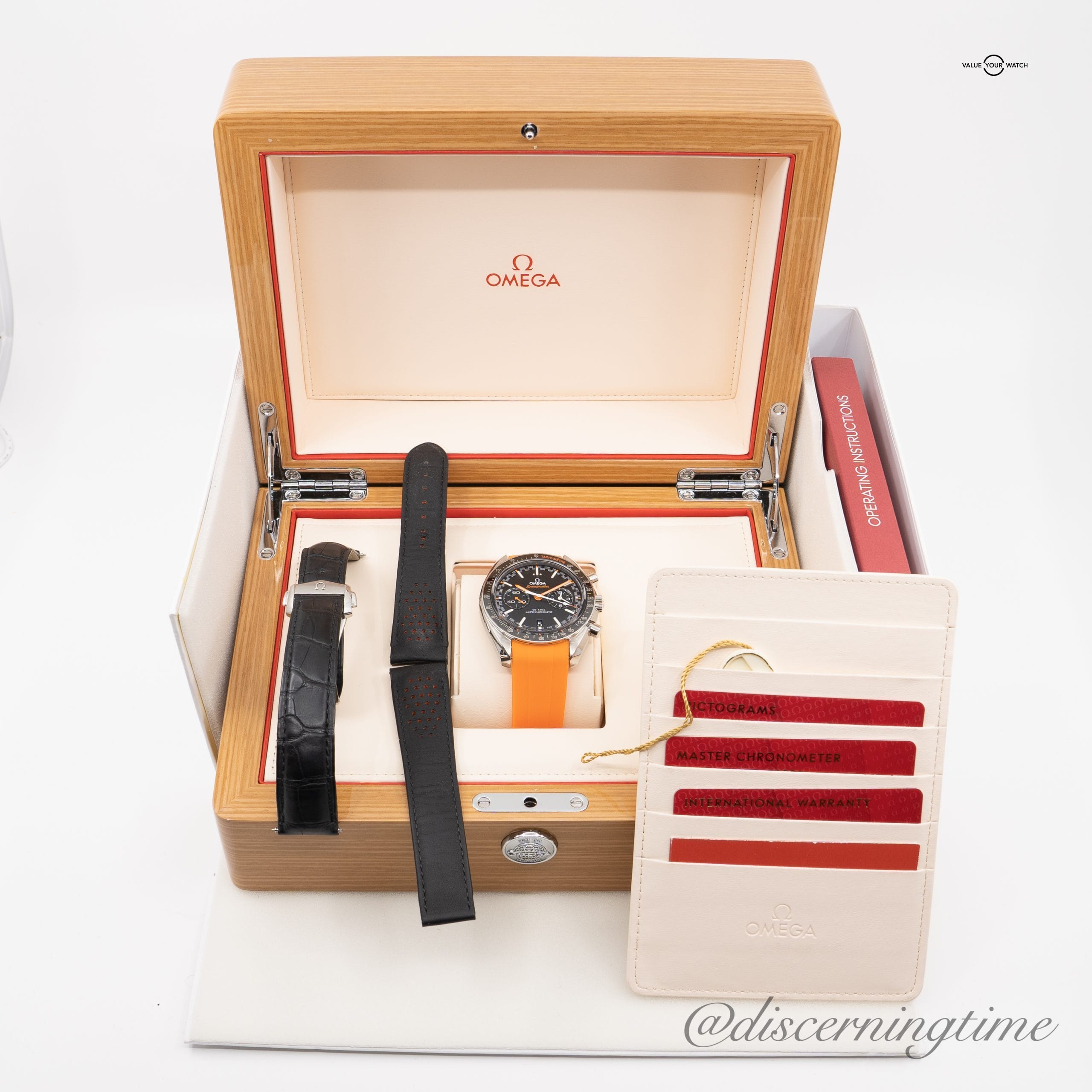 Omega Speedmaster Racing Co-Axial Master Chronometer 44mm - Image 2