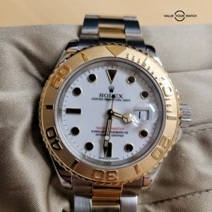 Rolex Yachtmaster 40mm.Excellent condition.Box and papers.