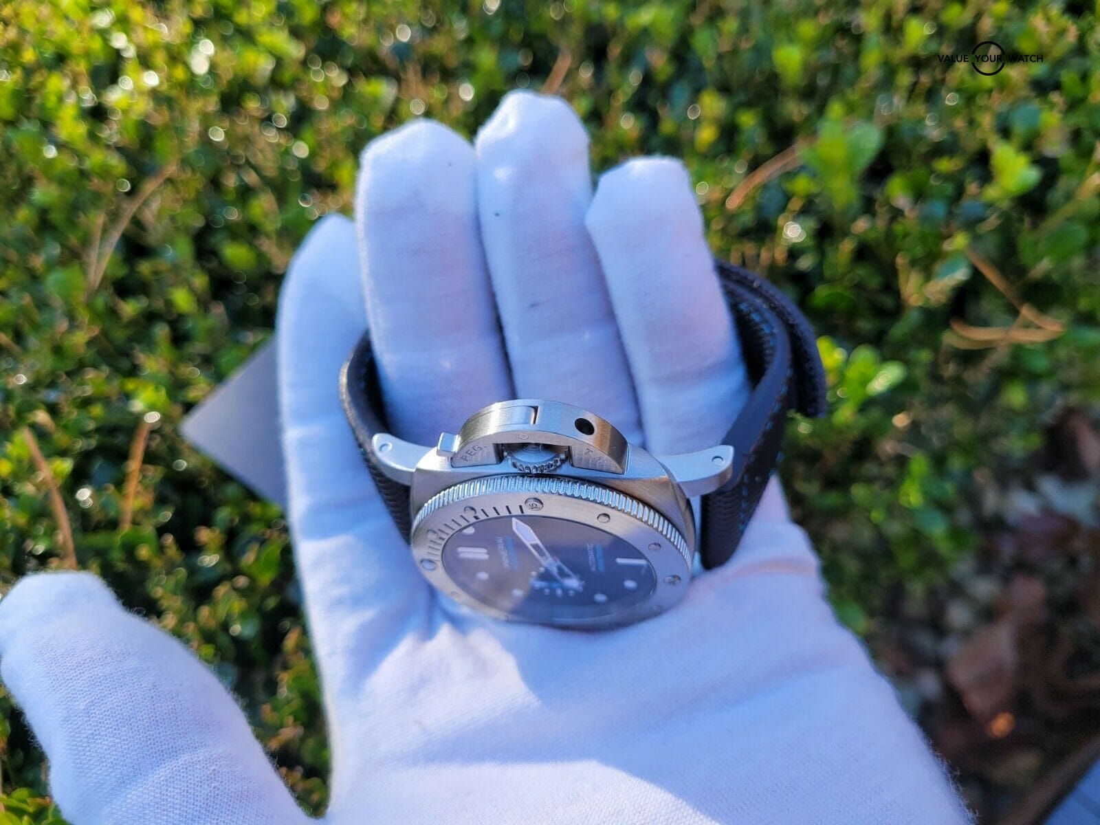 Panerai Submersible PAM973. Excellent condition. Watch and