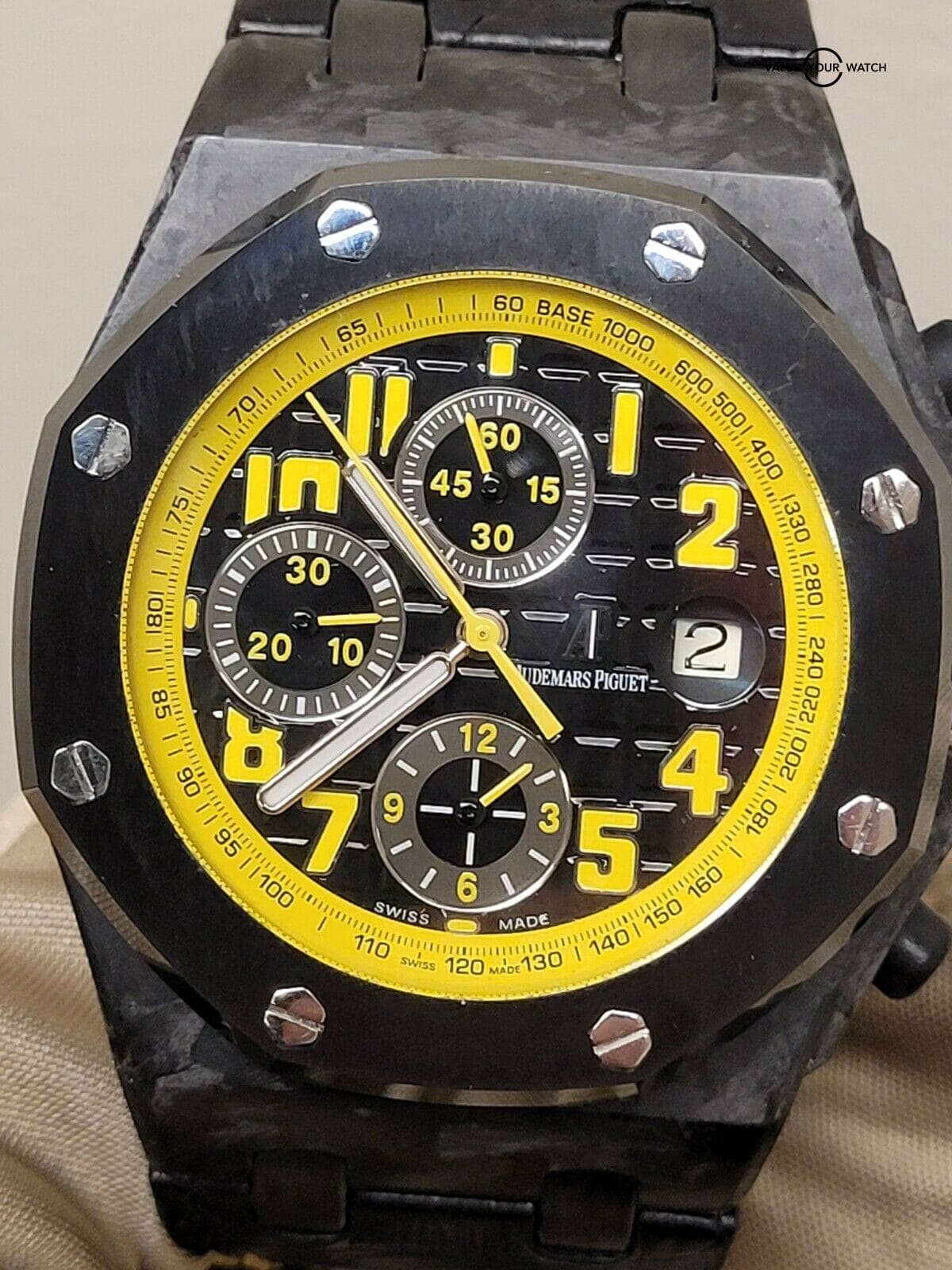 Audemars Piguet Royal OAK. Bumble Bee. 26176FO.OO.D101CR.02. Excellent Condition G