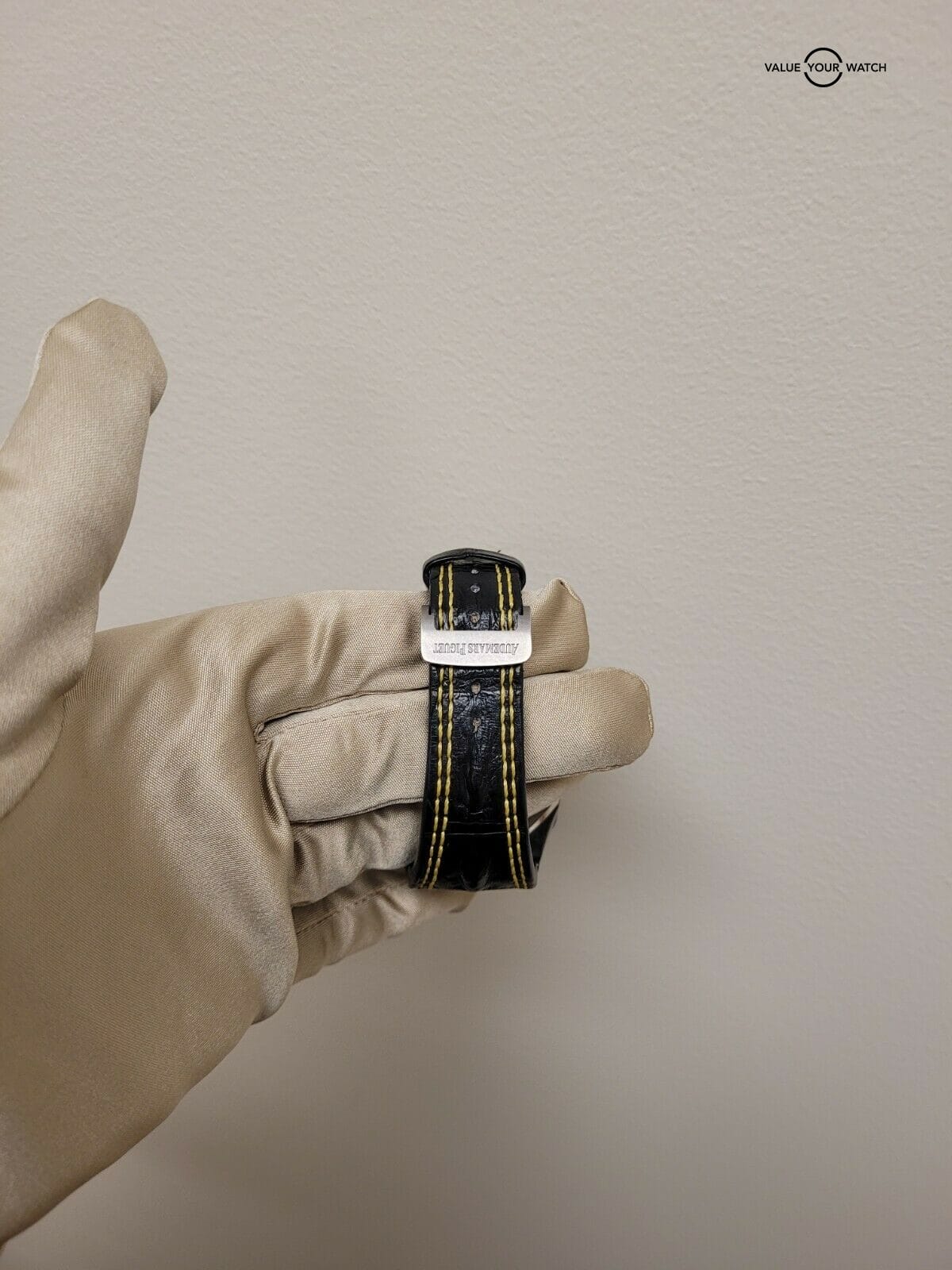 Audemars Piguet Royal Oak. Bumble bee. 26176FO.OO.D101CR.02. Excellent condition g - Image 4