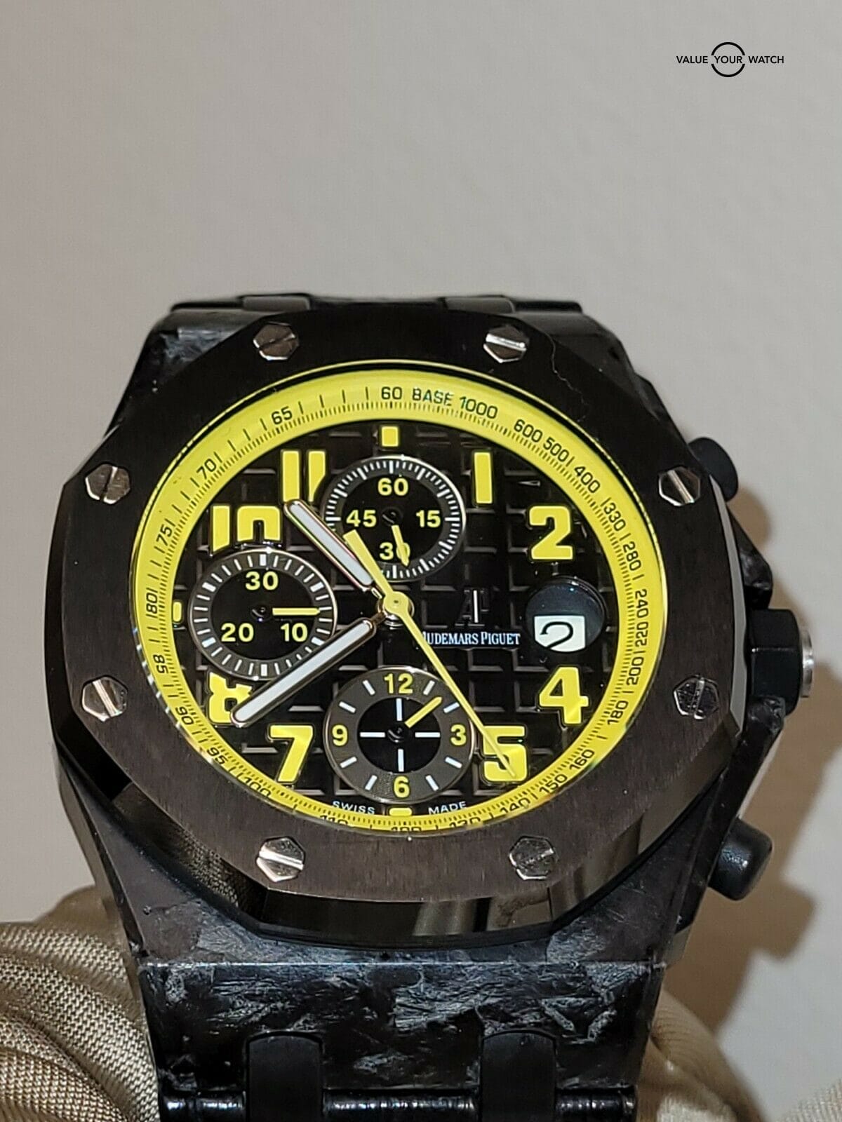 Audemars Piguet Royal Oak. Bumble bee. 26176FO.OO.D101CR.02. Excellent condition g
