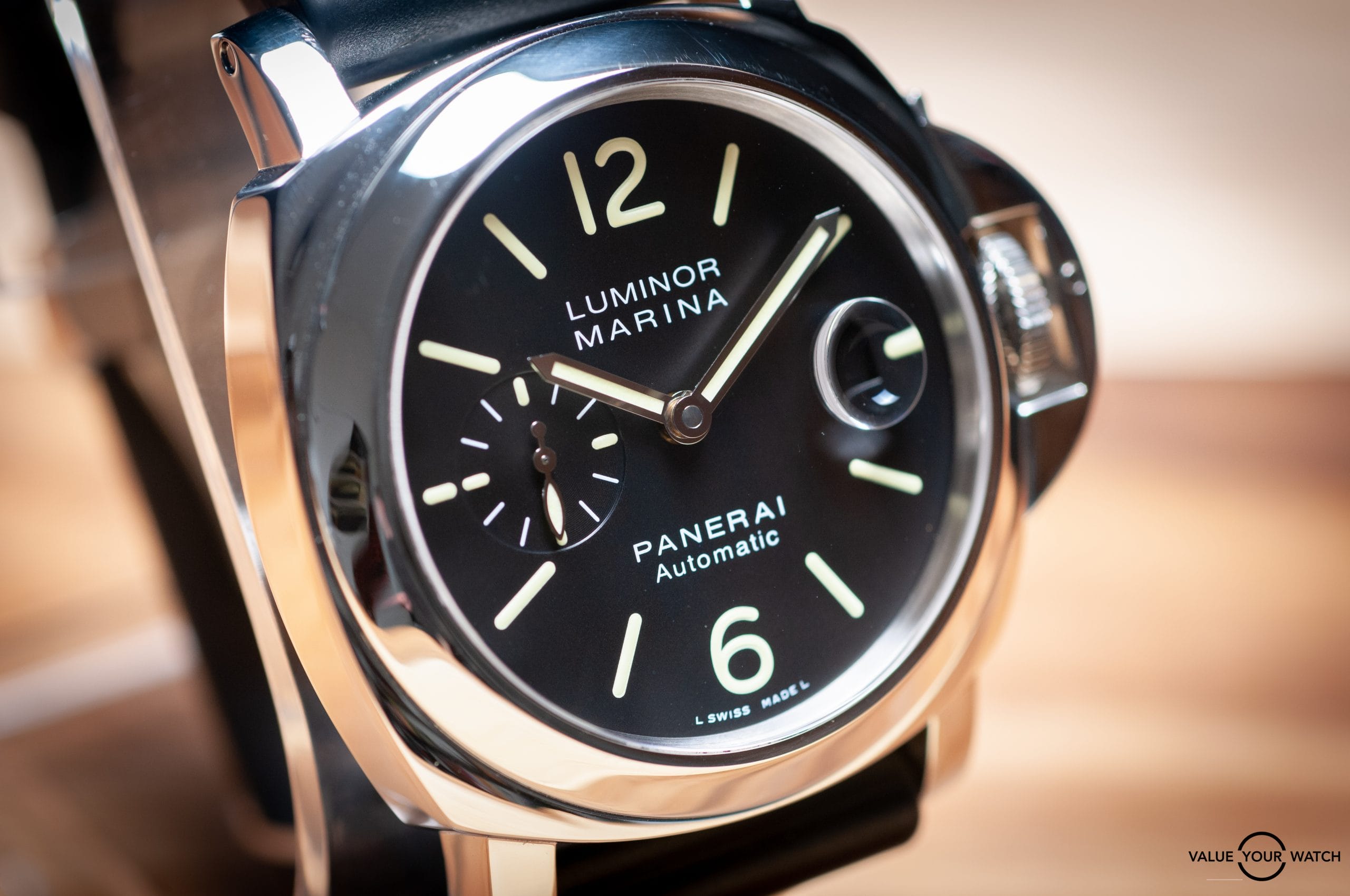 Panerai Luminor Marina 1950 PAM00104 : Value Your Watch