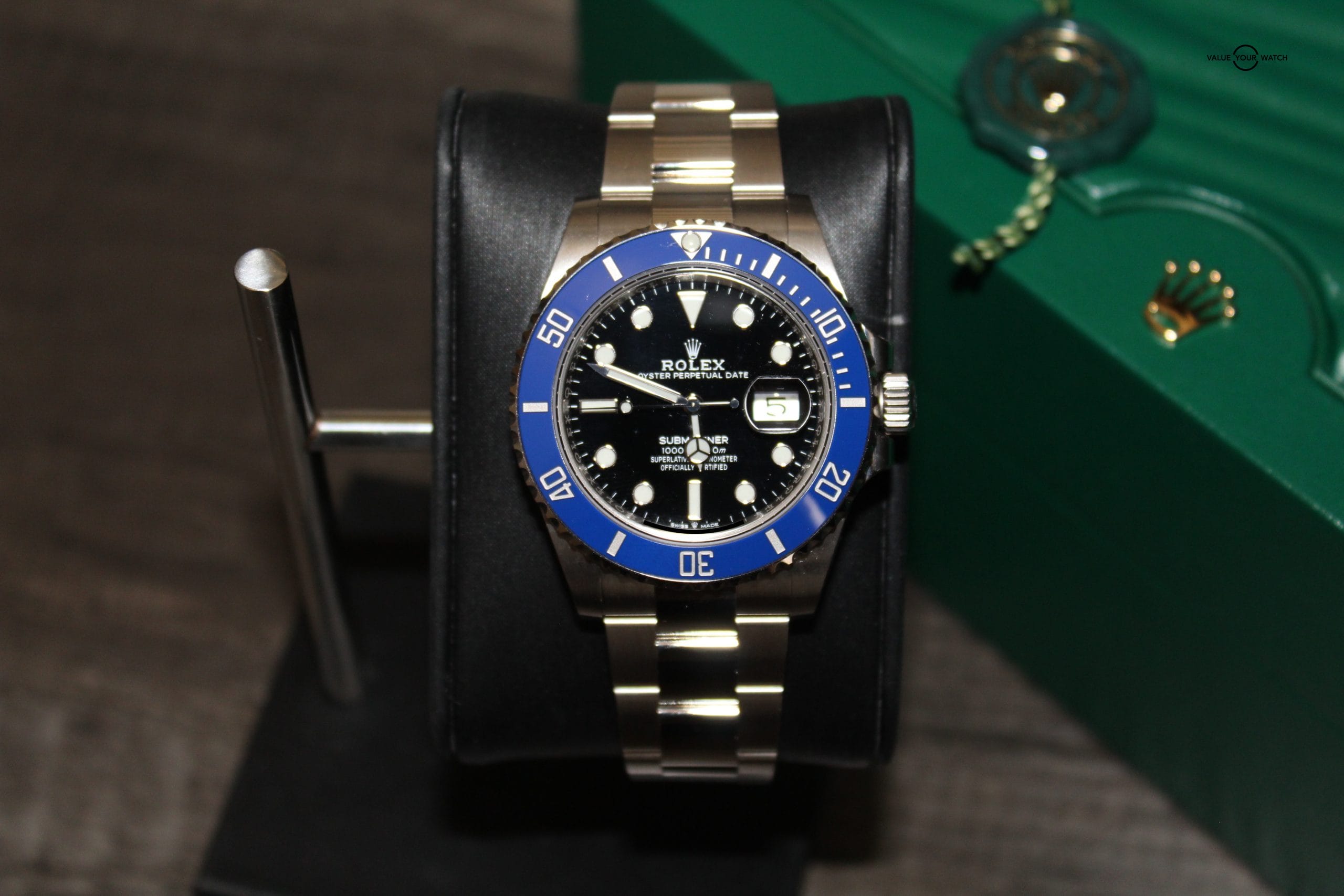 Rolex Submariner Date "Cookie Monster" 41MM 18CT White Gold Blue Bezel B&P - Image 2
