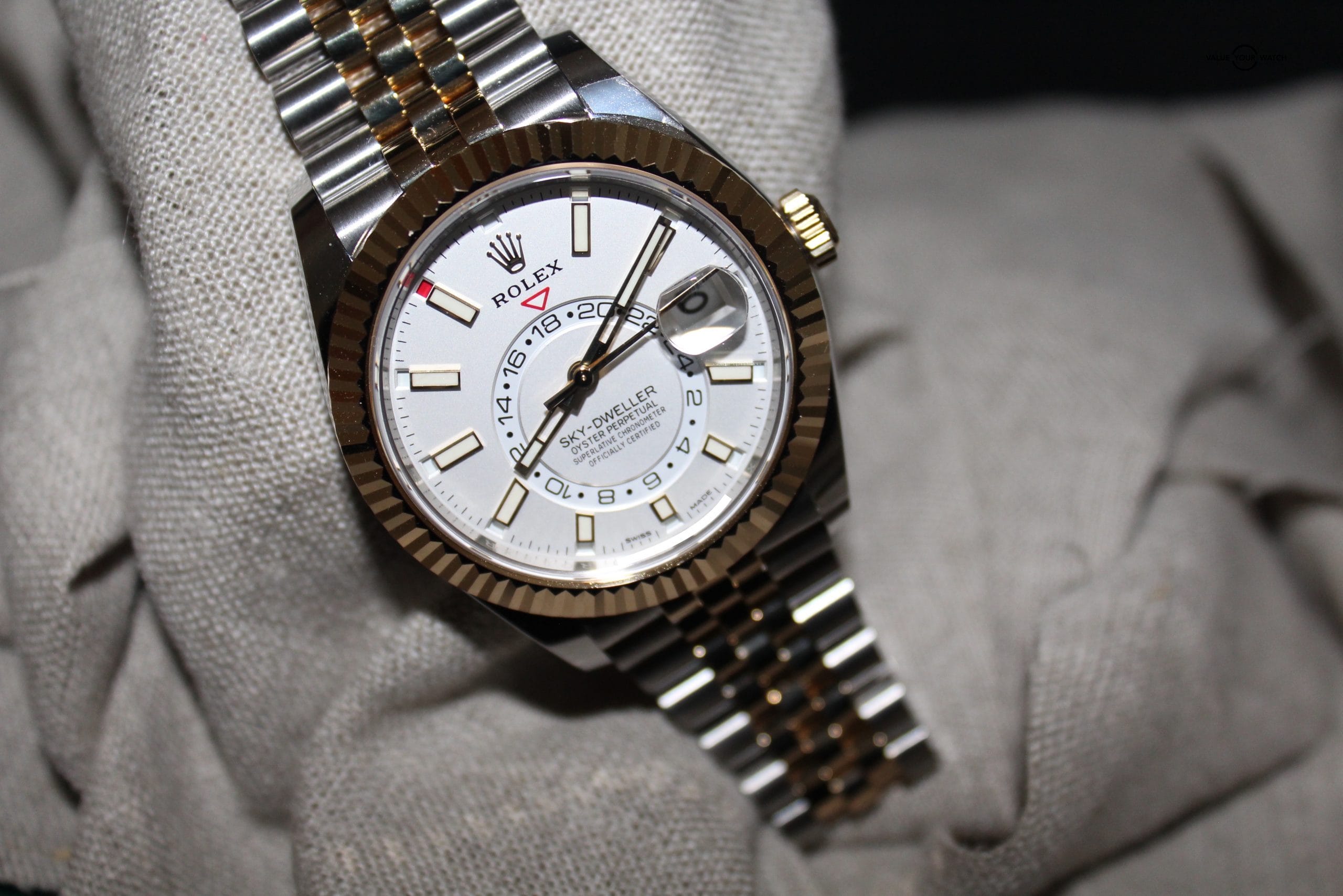 Rolex Sky-Dweller 18K Two-Tone Yellow Gold Rolesor White Dial Jubilee 42MM BNIB - Image 3