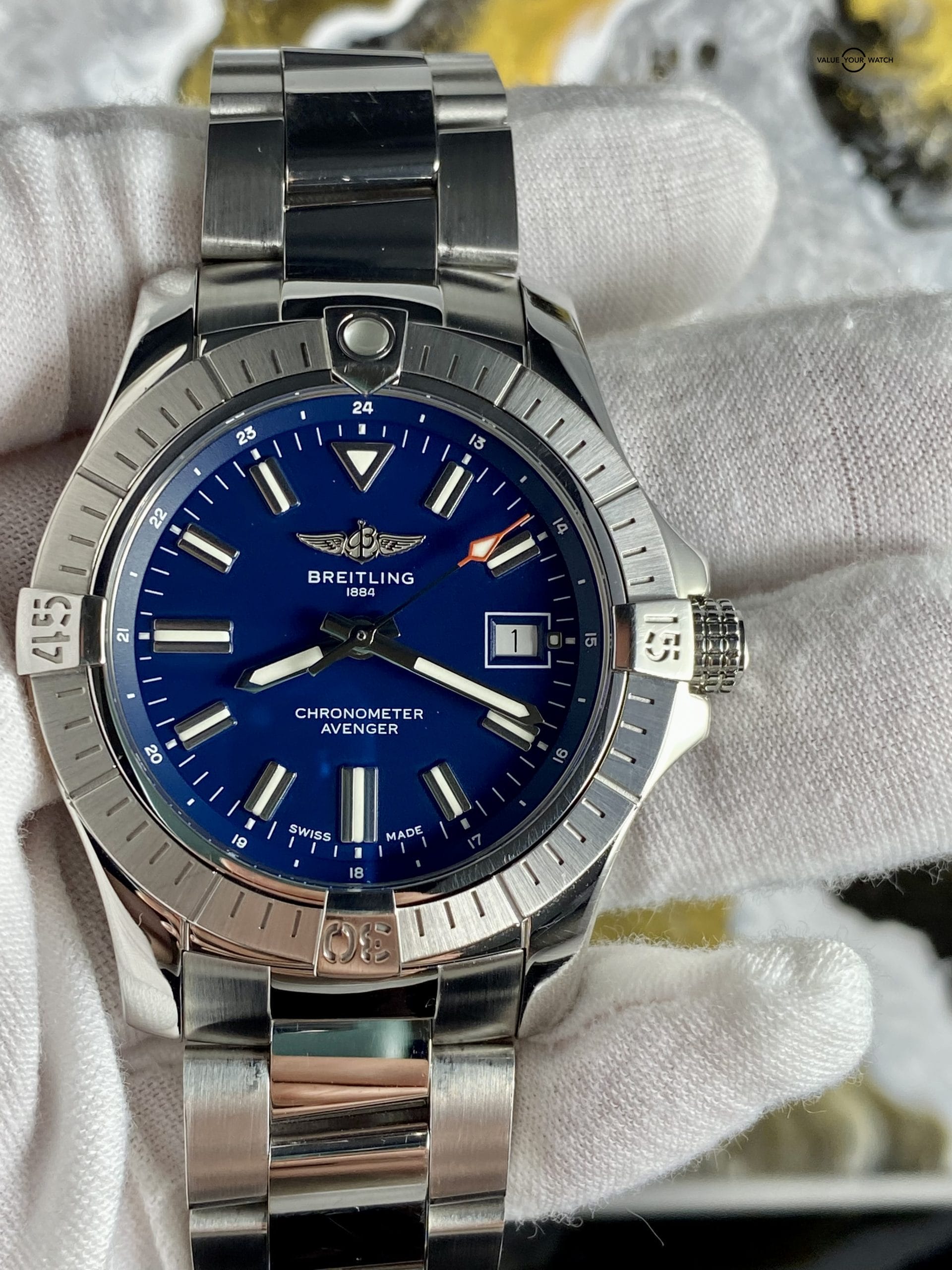 Breitling Avenger 43 Blue Dial 2021 - Complete Box/Papers NICE! A17318 - Image 5