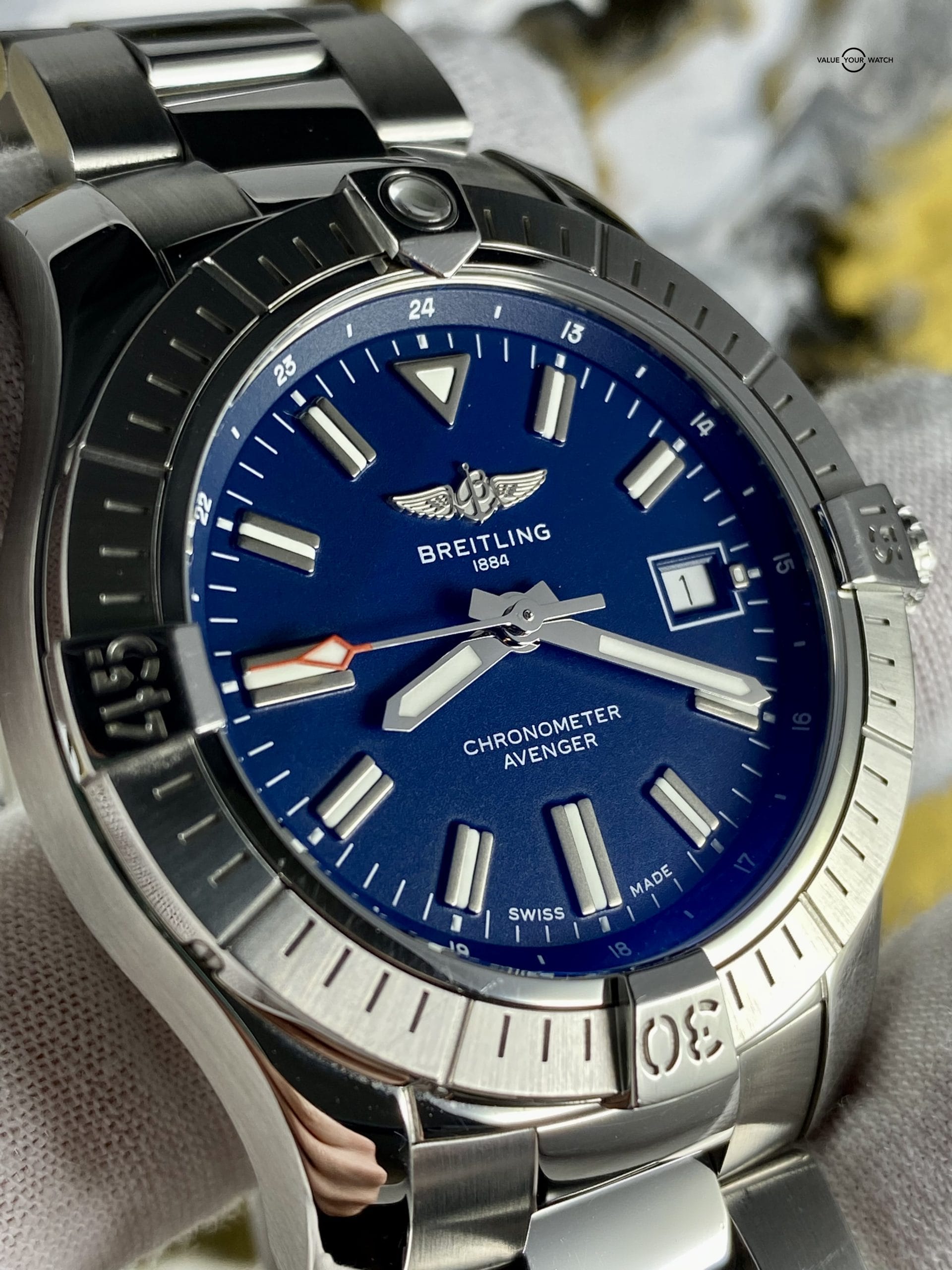 Breitling Avenger 43 Blue Dial 2021 - Complete Box/Papers NICE! A17318 - Image 6