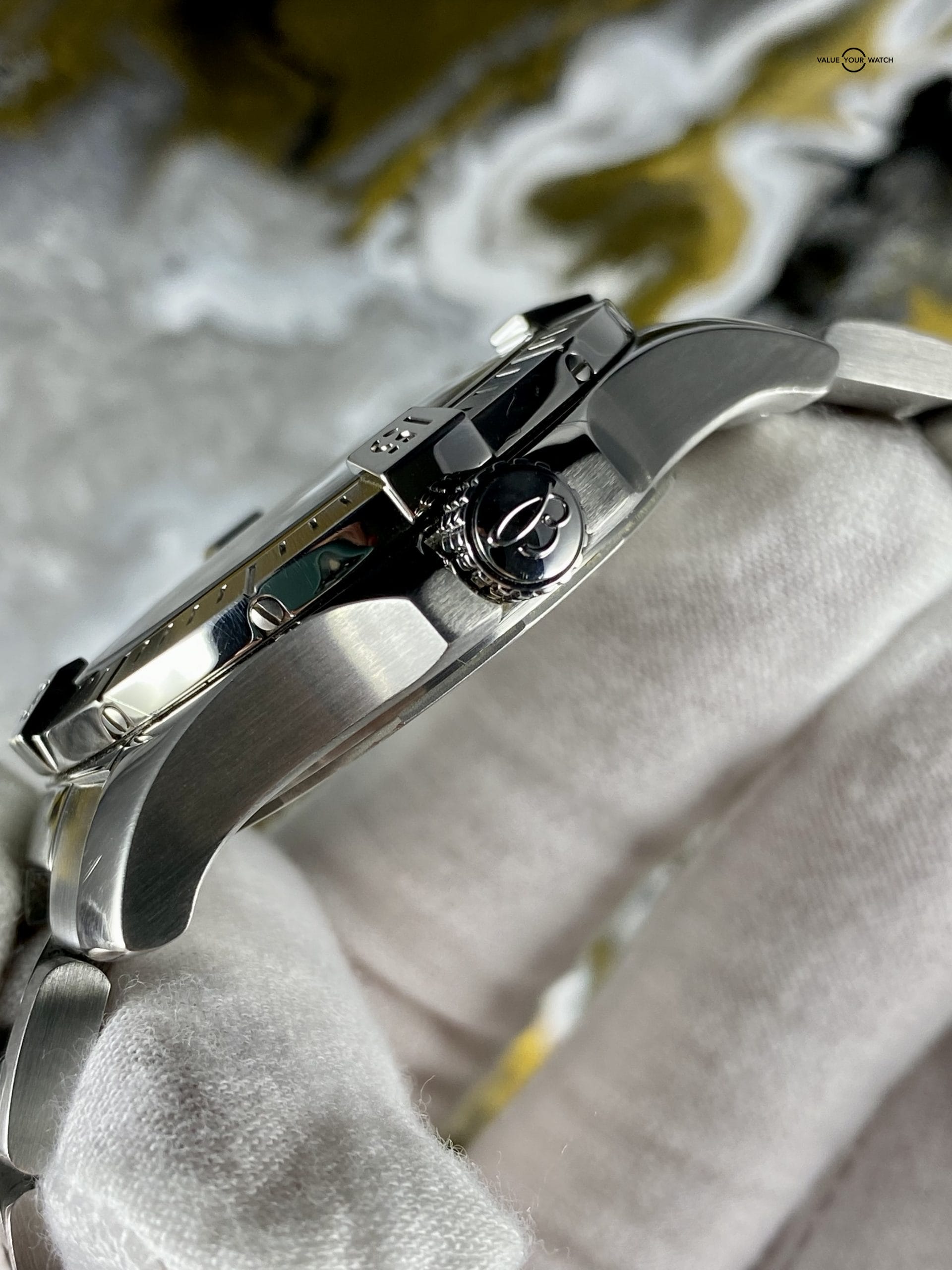 Breitling Avenger 43 Blue Dial 2021 - Complete Box/Papers NICE! A17318 - Image 8