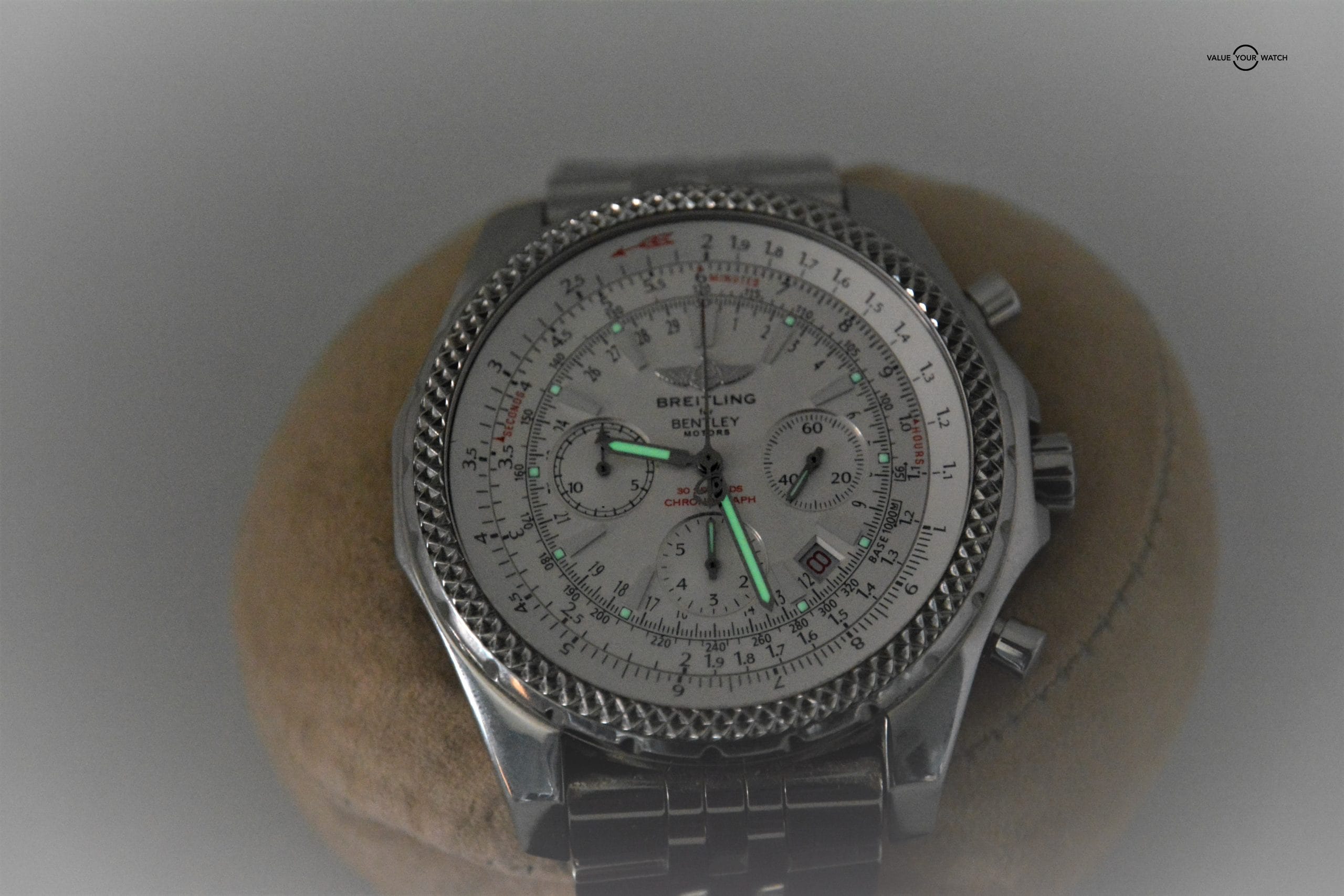 Breitling Brentley Motors Chronograph - Image 6