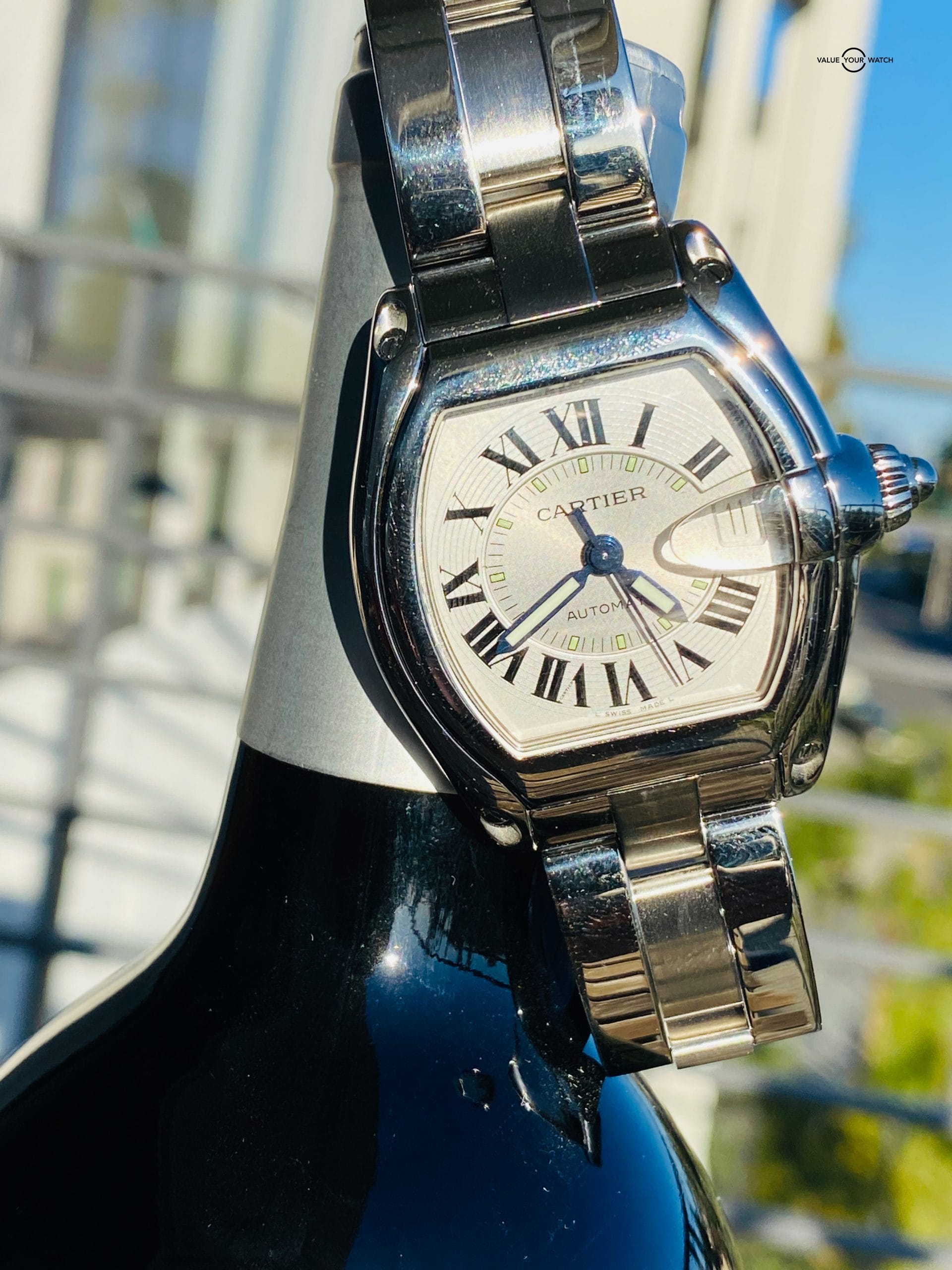 CARTIER ROADSTER PRE OWNED W/ BOX - Image 2