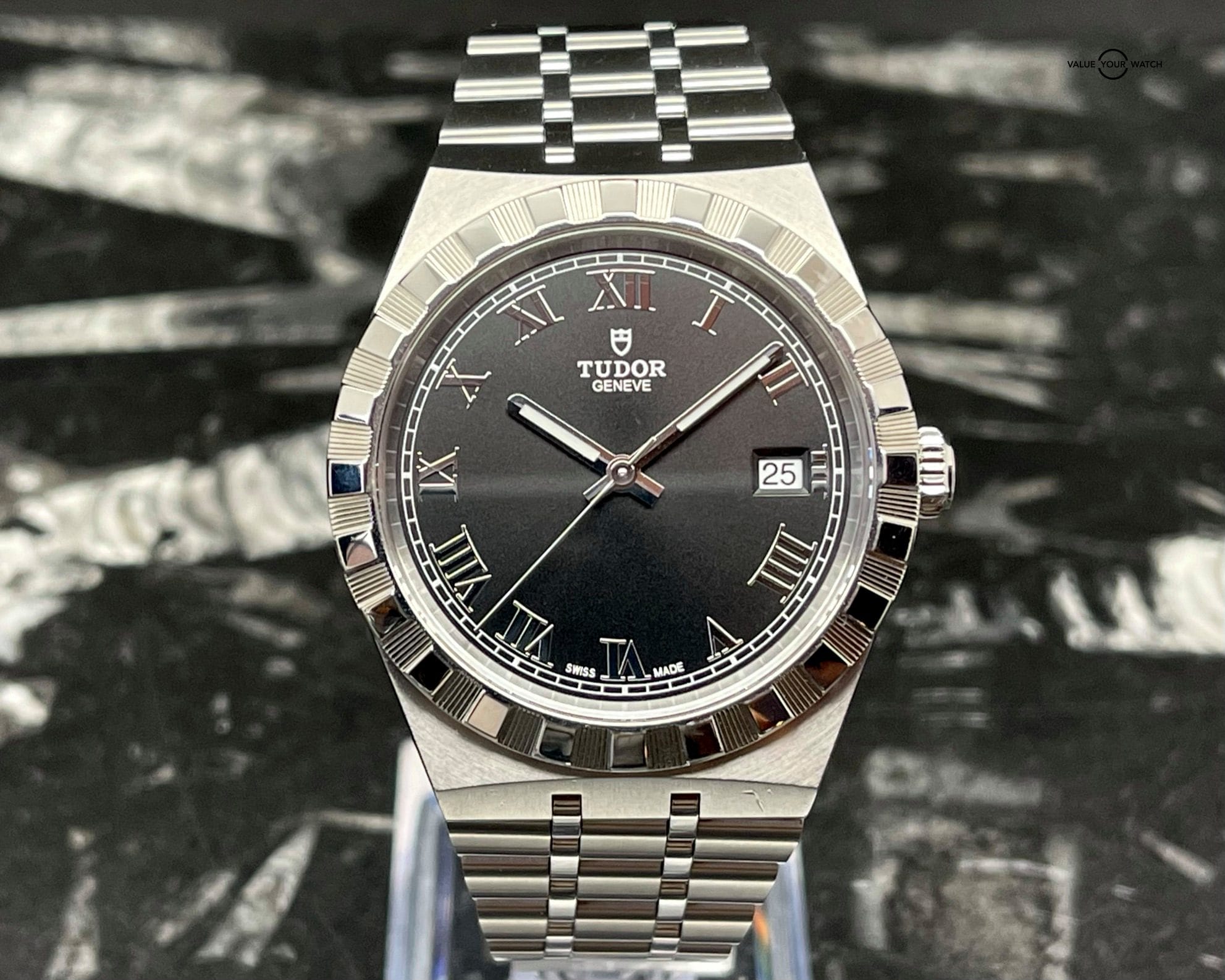 Tudor 38 discount