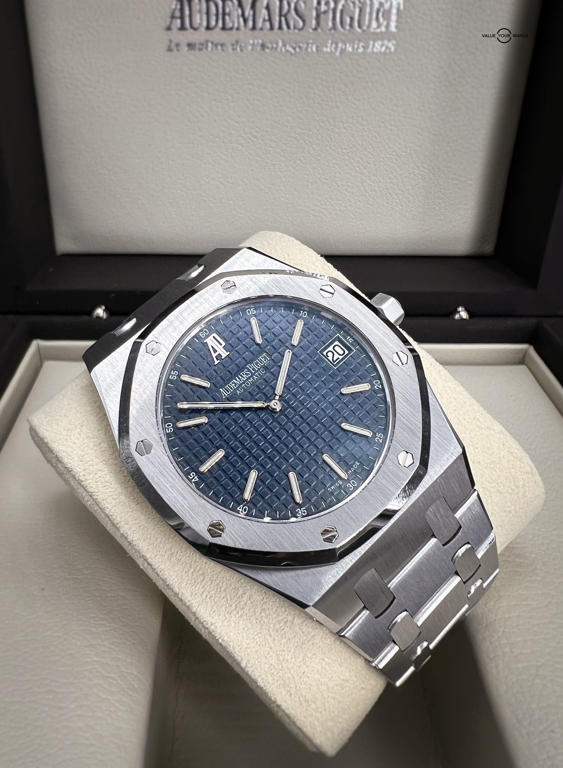Audemars Piguet Royal Oak Jumbo Blue Dial