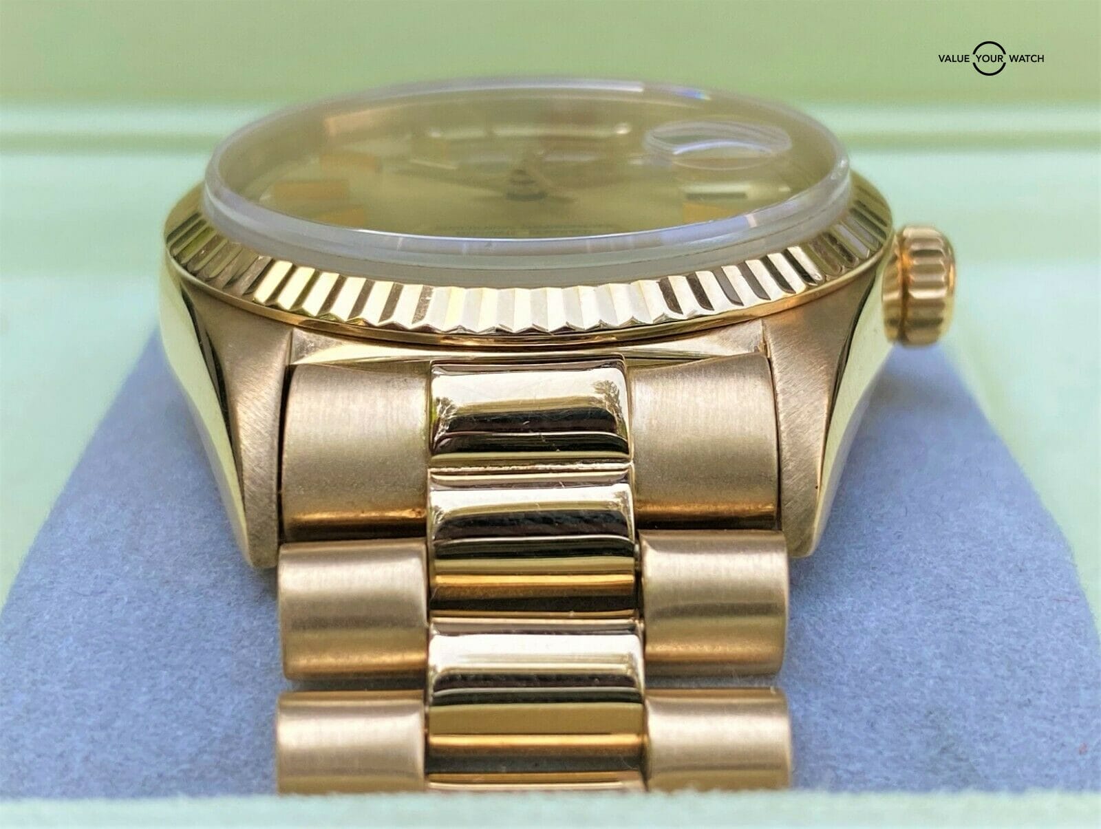 Rolex Day-Date President 18K Yellow Gold 18038 36MM - Image 5