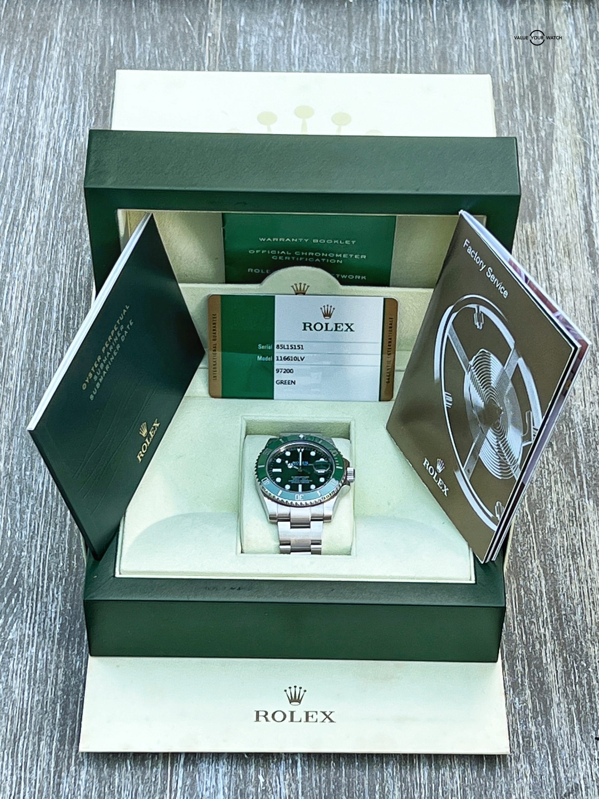 Rolex Submariner Date Hulk Green Dial Steel 116610LV - Image 2