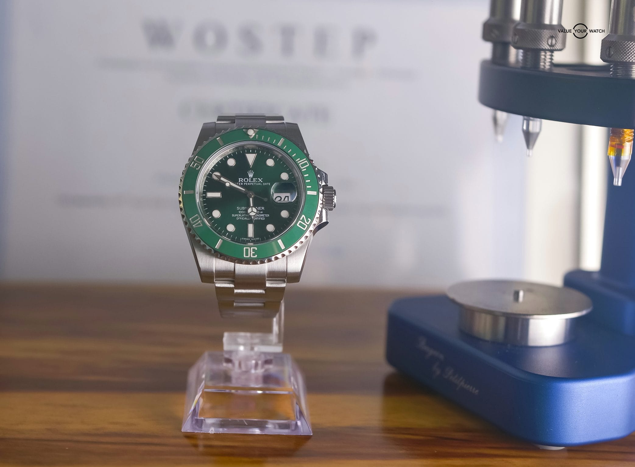 Rolex Submariner Date Hulk Green Dial Steel 116610LV - Image 12