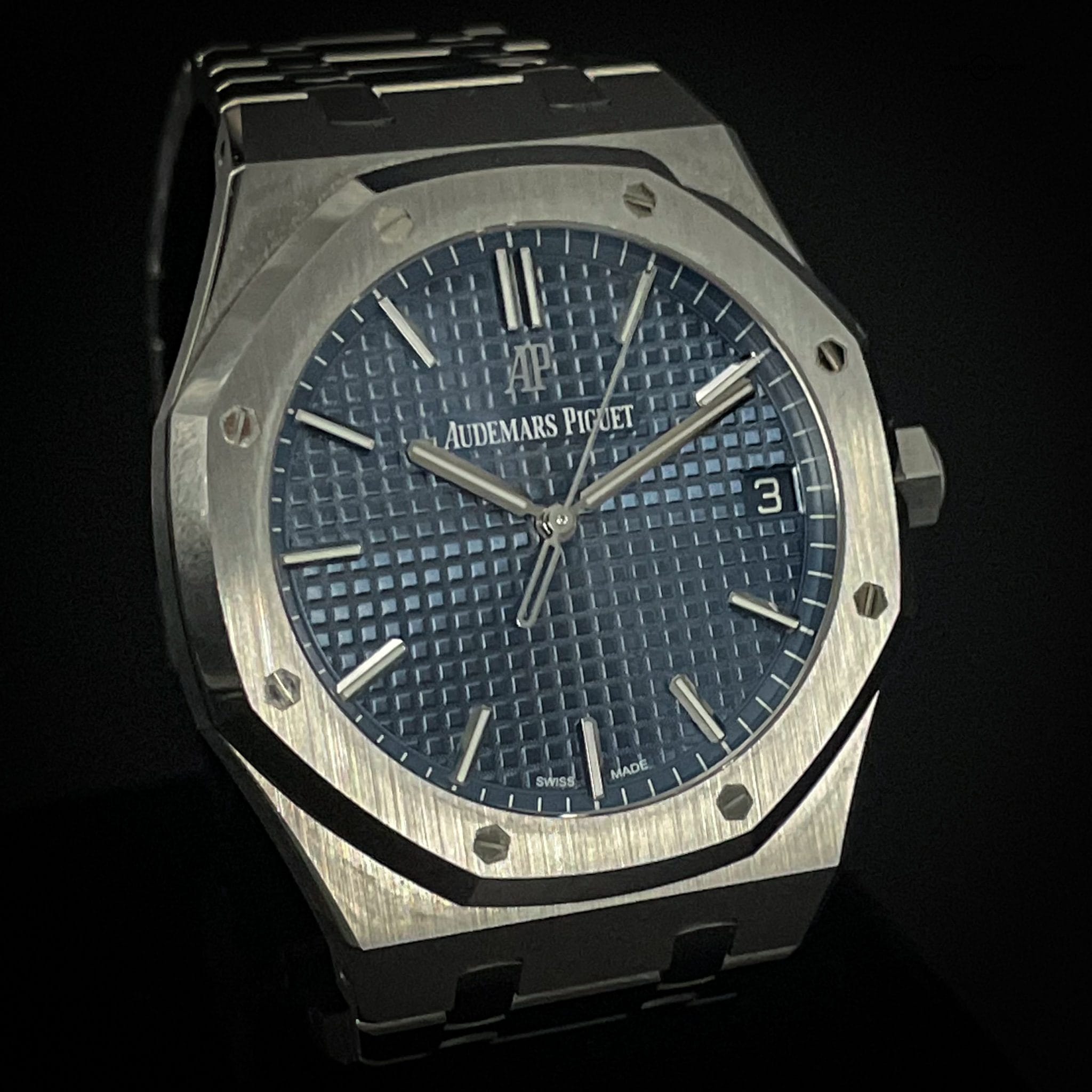 Audemars Piguet Royal Oak Selfwinding 15500ST Blue Dial - 10/2021 Full Set - Image 8