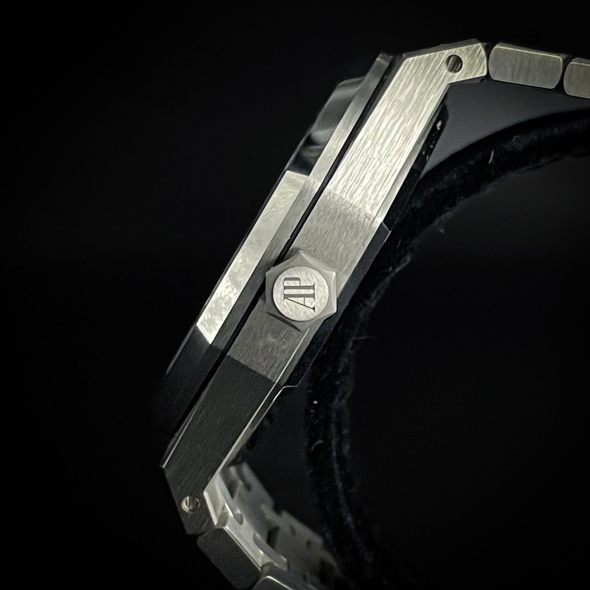 Audemars Piguet Royal Oak Selfwinding 15500ST Blue Dial - 10/2021 Full Set - Image 5