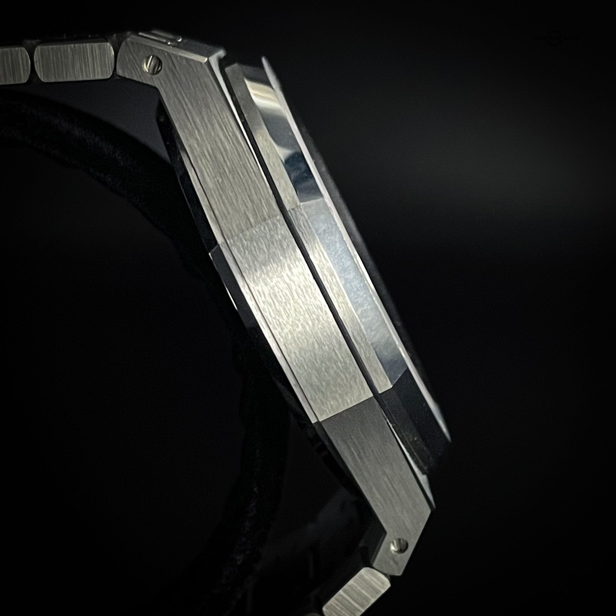 Audemars Piguet Royal Oak Selfwinding 15500ST Blue Dial - 10/2021 Full Set - Image 9