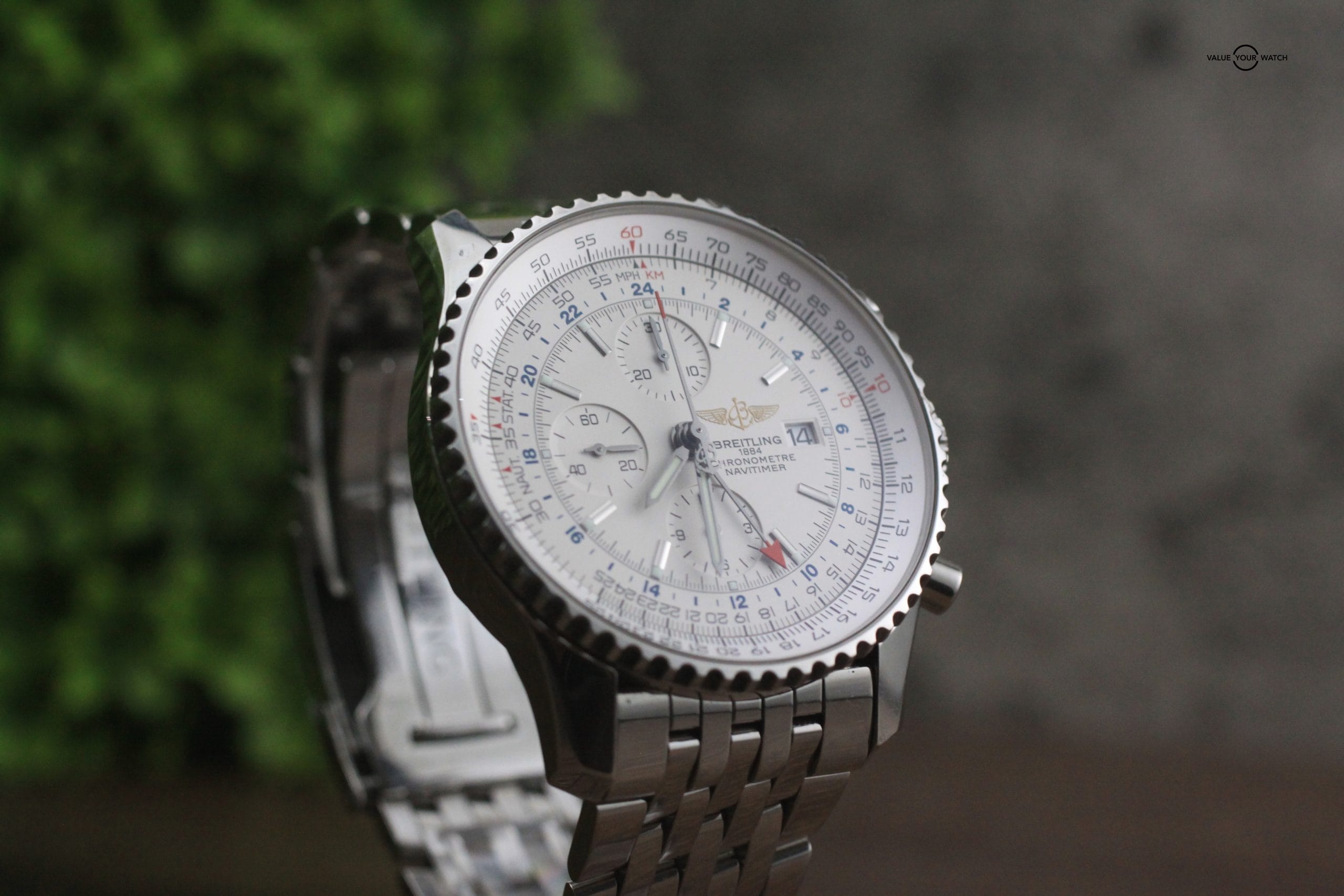 Breitling Navitimer World GMT 46mm A24322 Steel Box & Papers - Image 2