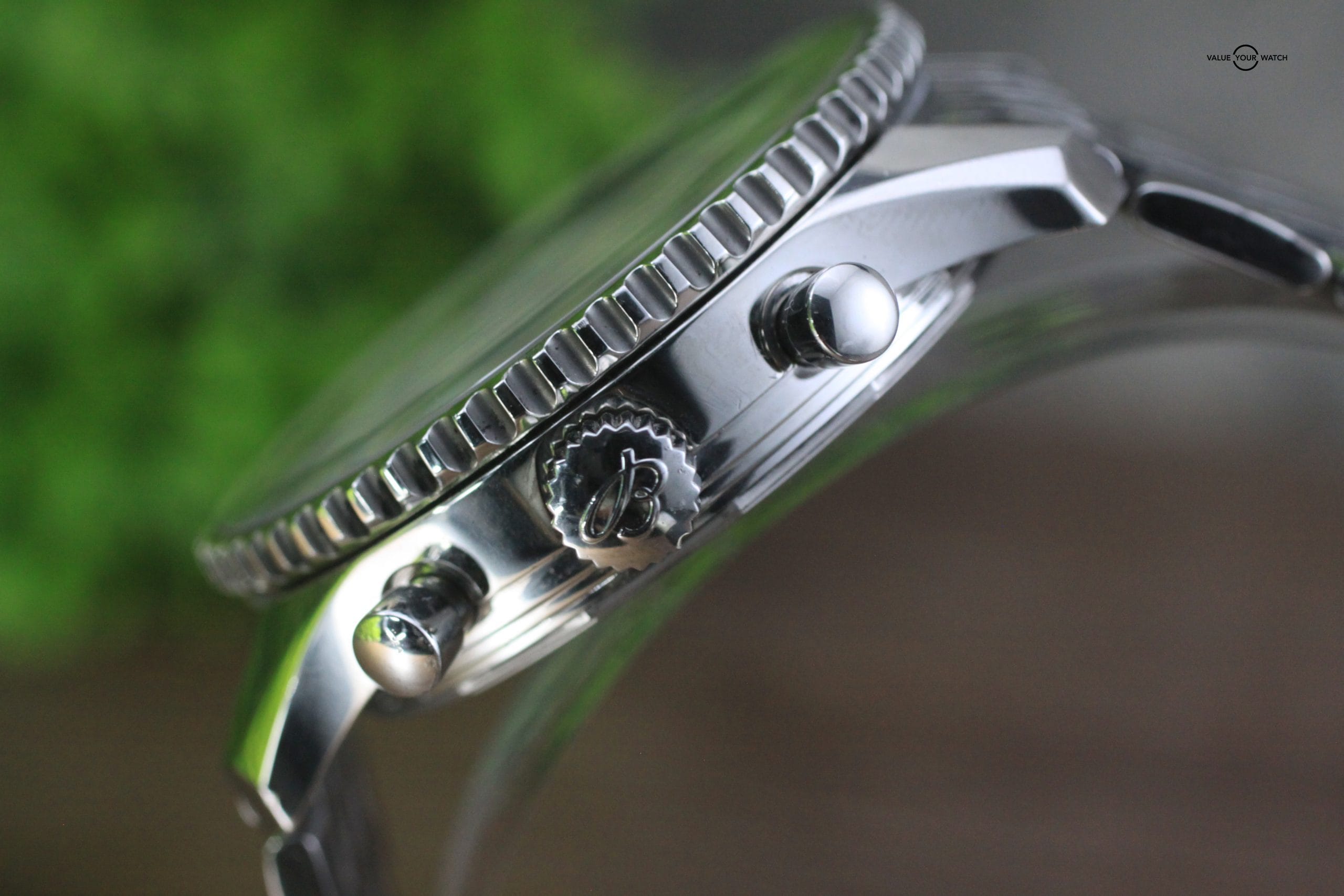 Breitling Navitimer World GMT 46mm A24322 Steel Box & Papers - Image 8