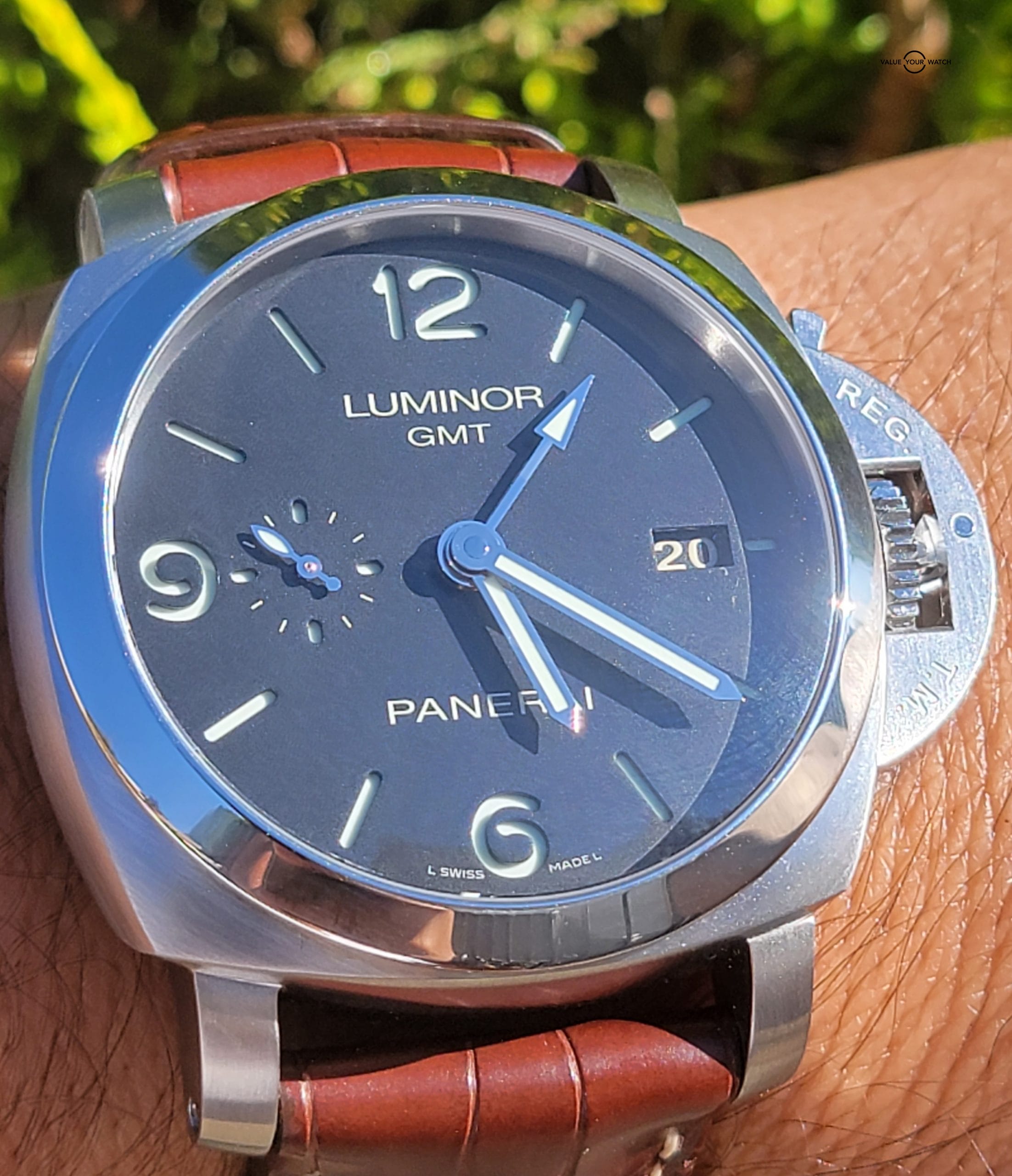 Panerai Luminor 1950 3 Days GMT Black Dial Automatic Complete Set 44mm