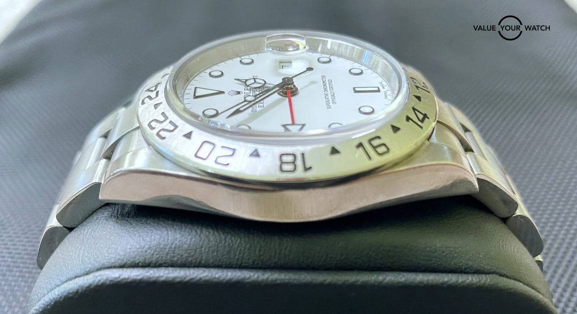 Rolex Explorer II Polar (16570) F-Serial - Image 3