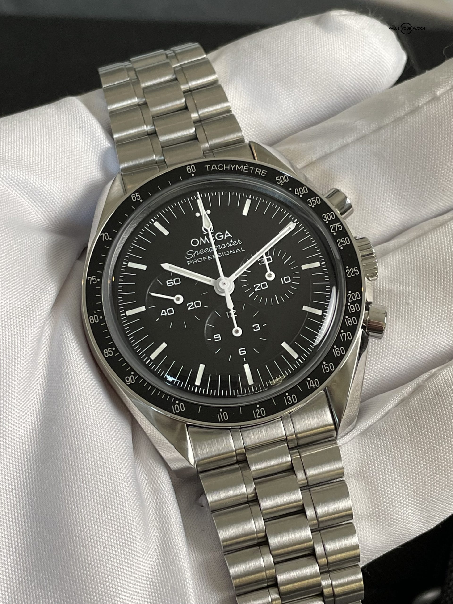 Omega Speedmaster Professional Moonwatch 42mm Hesalite 310.30.42.50.01.001 – 2022 New Model Full Set Under Warranty! - Image 3