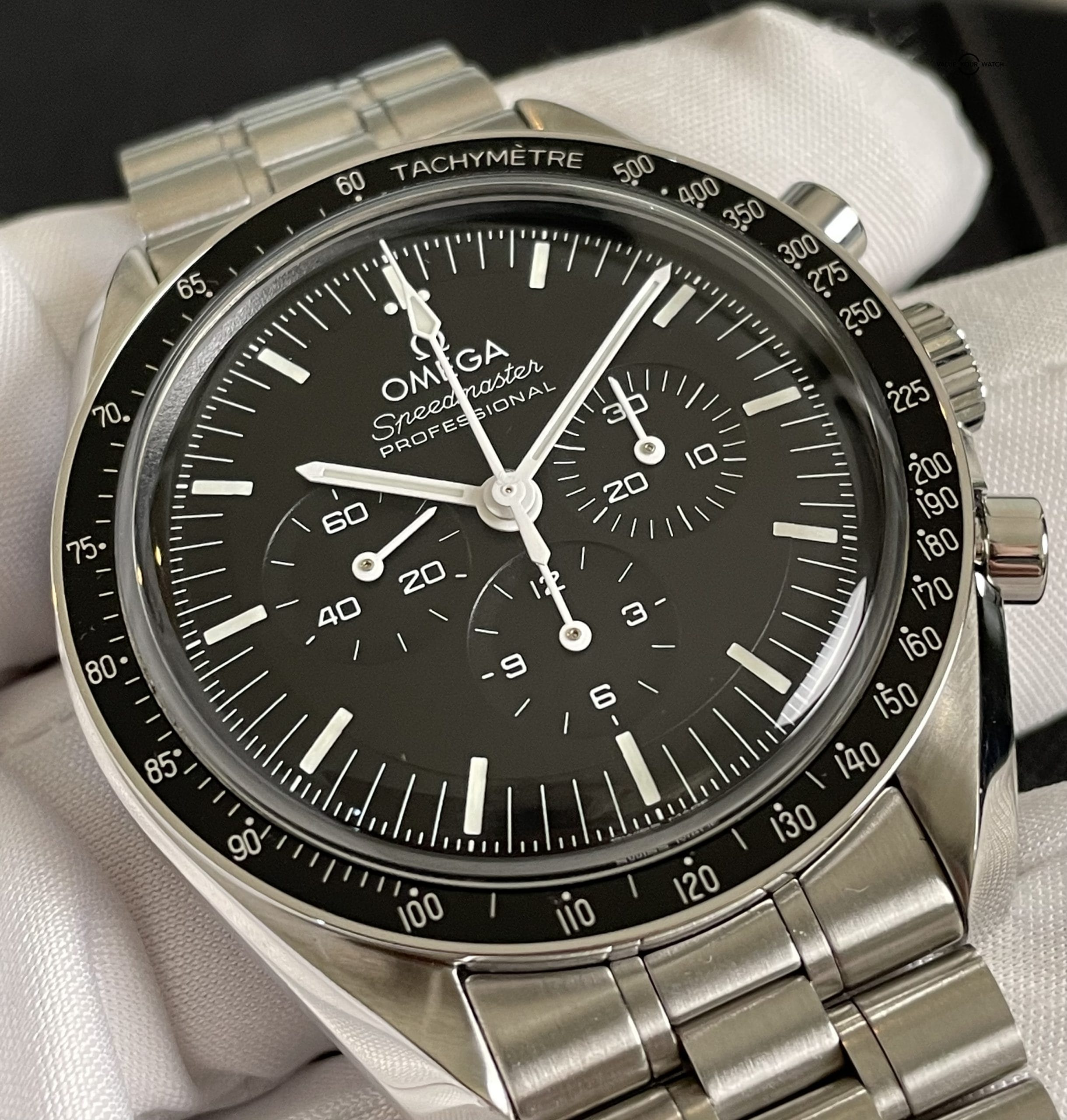 Omega Speedmaster Professional Moonwatch 42mm Hesalite 310.30.42.50.01.001 – 2022 New Model Full Set Under Warranty! - Image 4