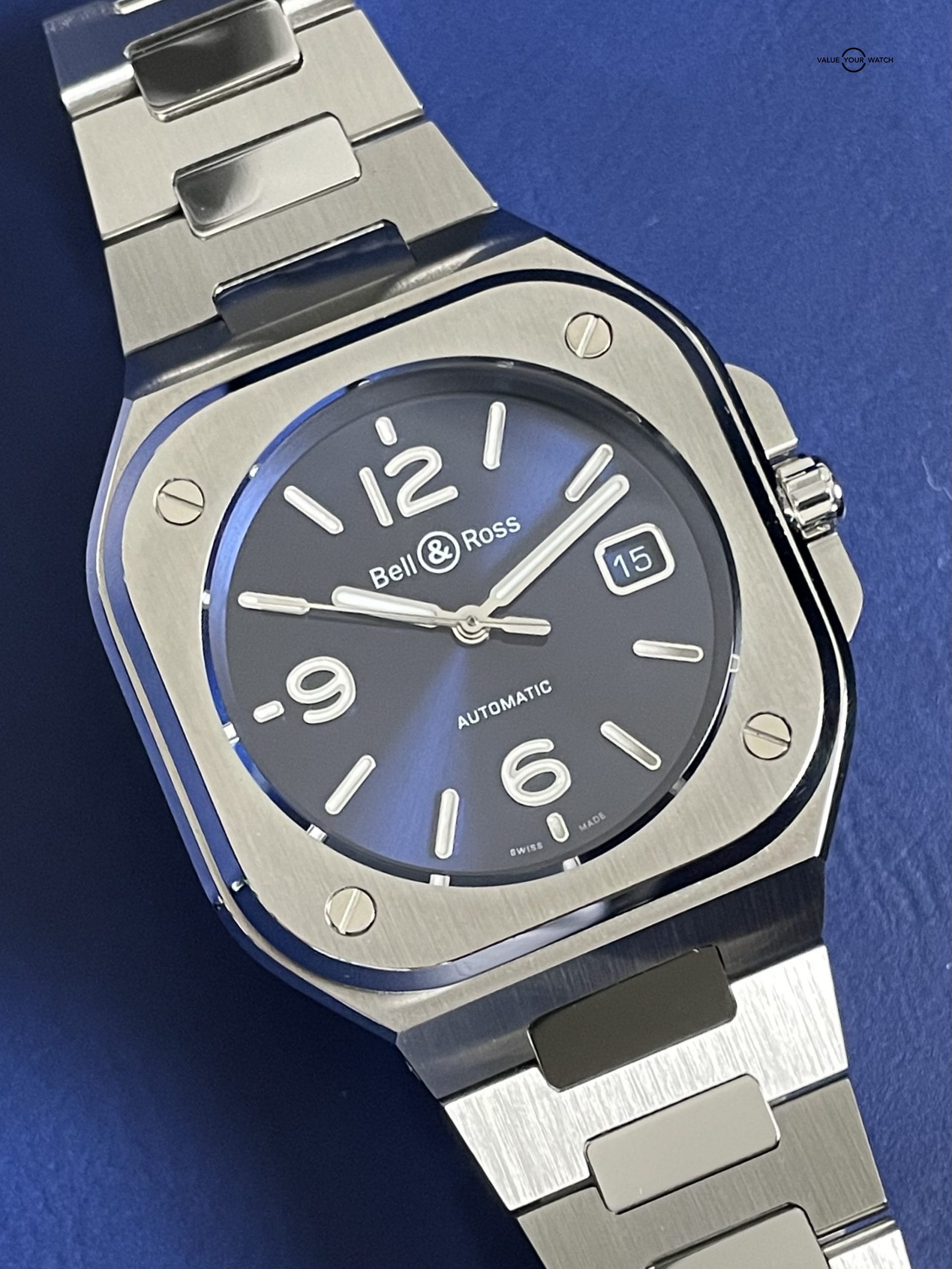 Bell & Ross BR05 Blue Dial 40mm on Bracelet – 2020 Mint Full Set w/ Warranty