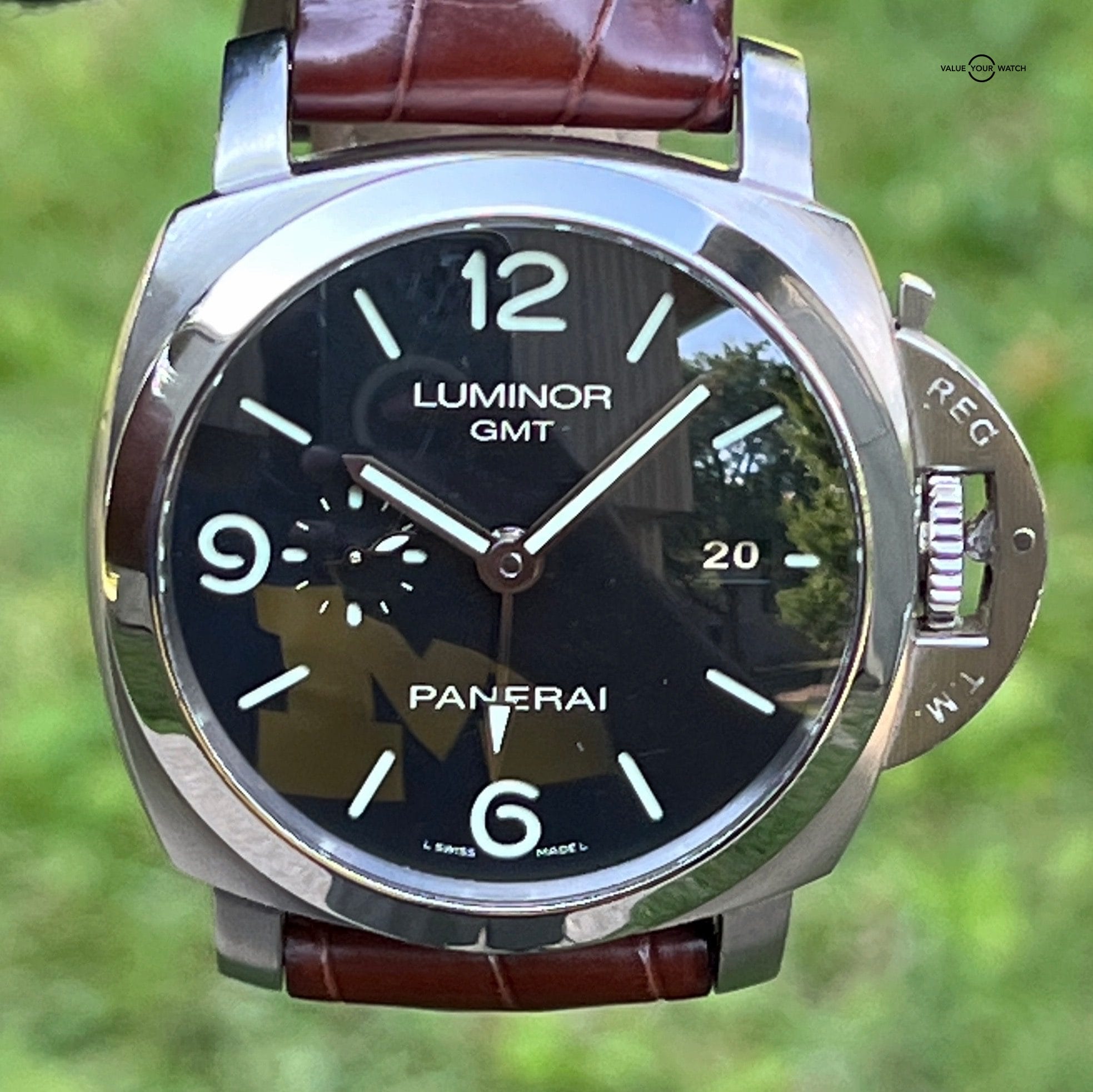 Panerai Luminor 1950 3 Days GMT Acciaio 44MM Black Sandwich Dial B&P PAM 320