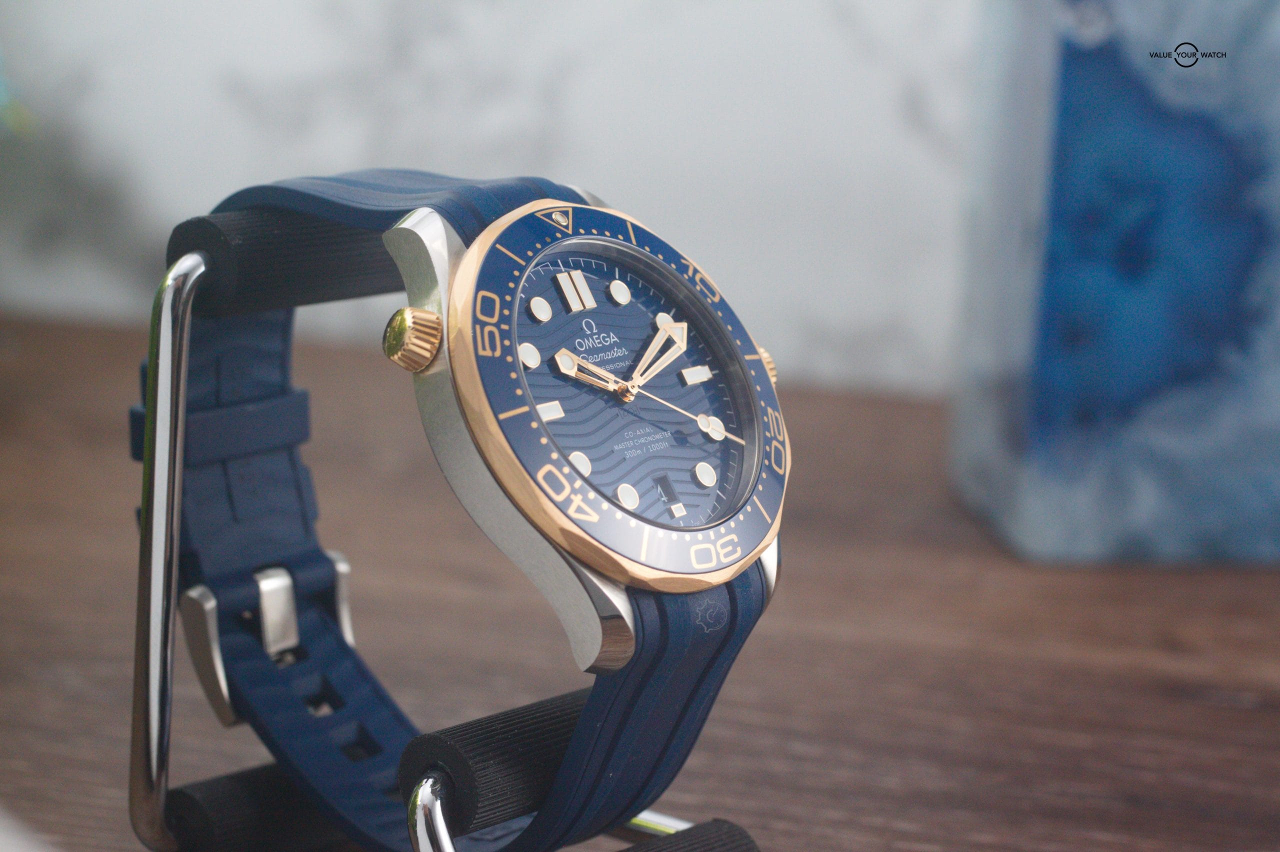 Omega Seamaster 300m Yellow Gold Ceramic 42mm Blue Stainless Steel Box & Papers - Image 6