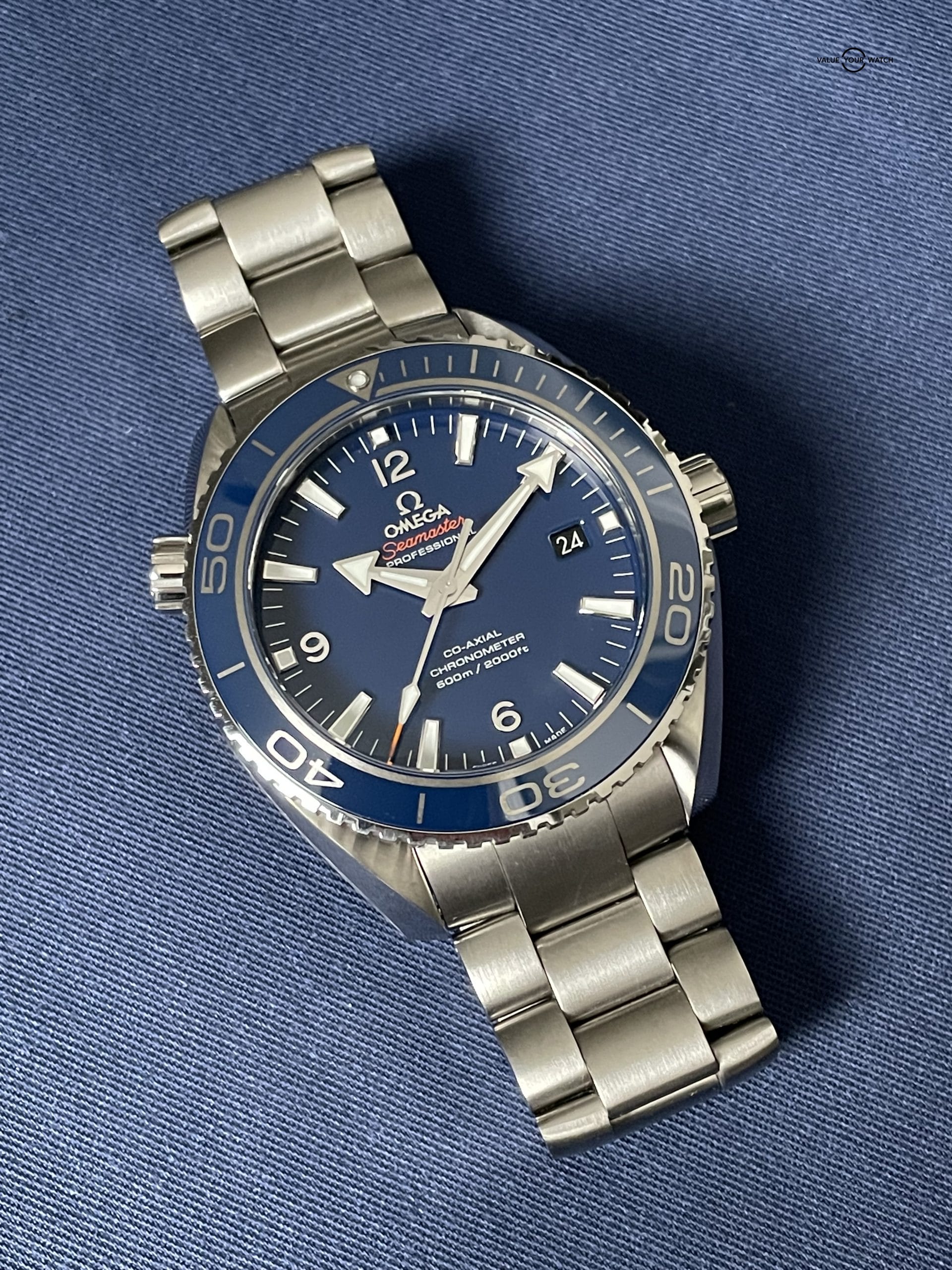 Omega Seamaster Planet Ocean 600M Blue Titanium 45.5mm – 232.90.46.21.03.001 – Box & Papers + Extra Strap! - Image 4