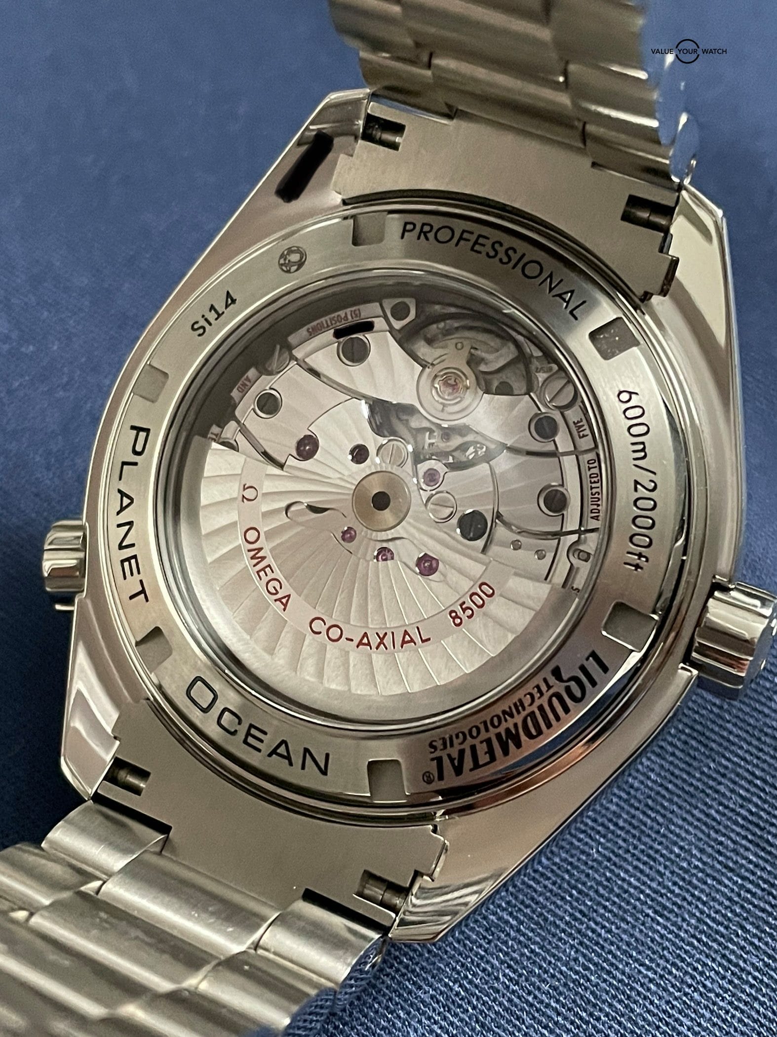 Omega Seamaster Planet Ocean 600M Blue Titanium 45.5mm – 232.90.46.21.03.001 – Box & Papers + Extra Strap! - Image 6