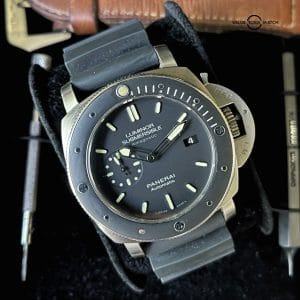 Panerai Luminor Submersible PAM 389 PAM00389 Titanium Amagnetic