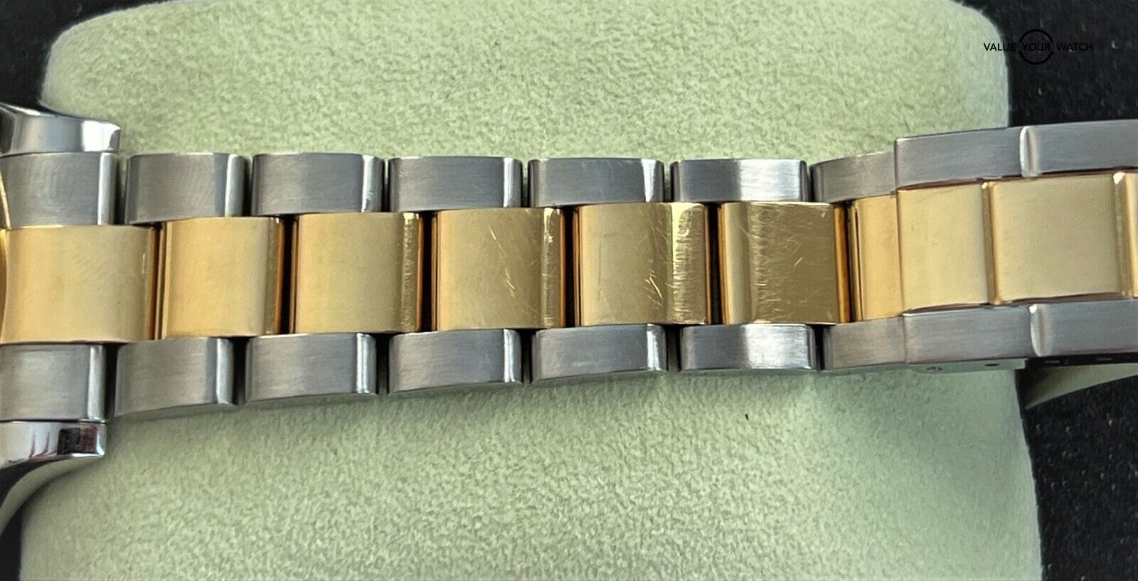 Rolex Yacht-Master 16623 Two Tone 18K Yellow Gold/SS 40mm BOXES/PAPERS! - Image 10