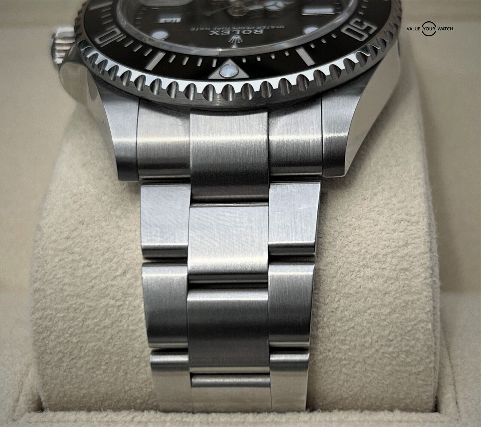 Rolex Sea-Dweller 126600 43mm Red Letter 2022 BOXES/PAPERS! - Image 6