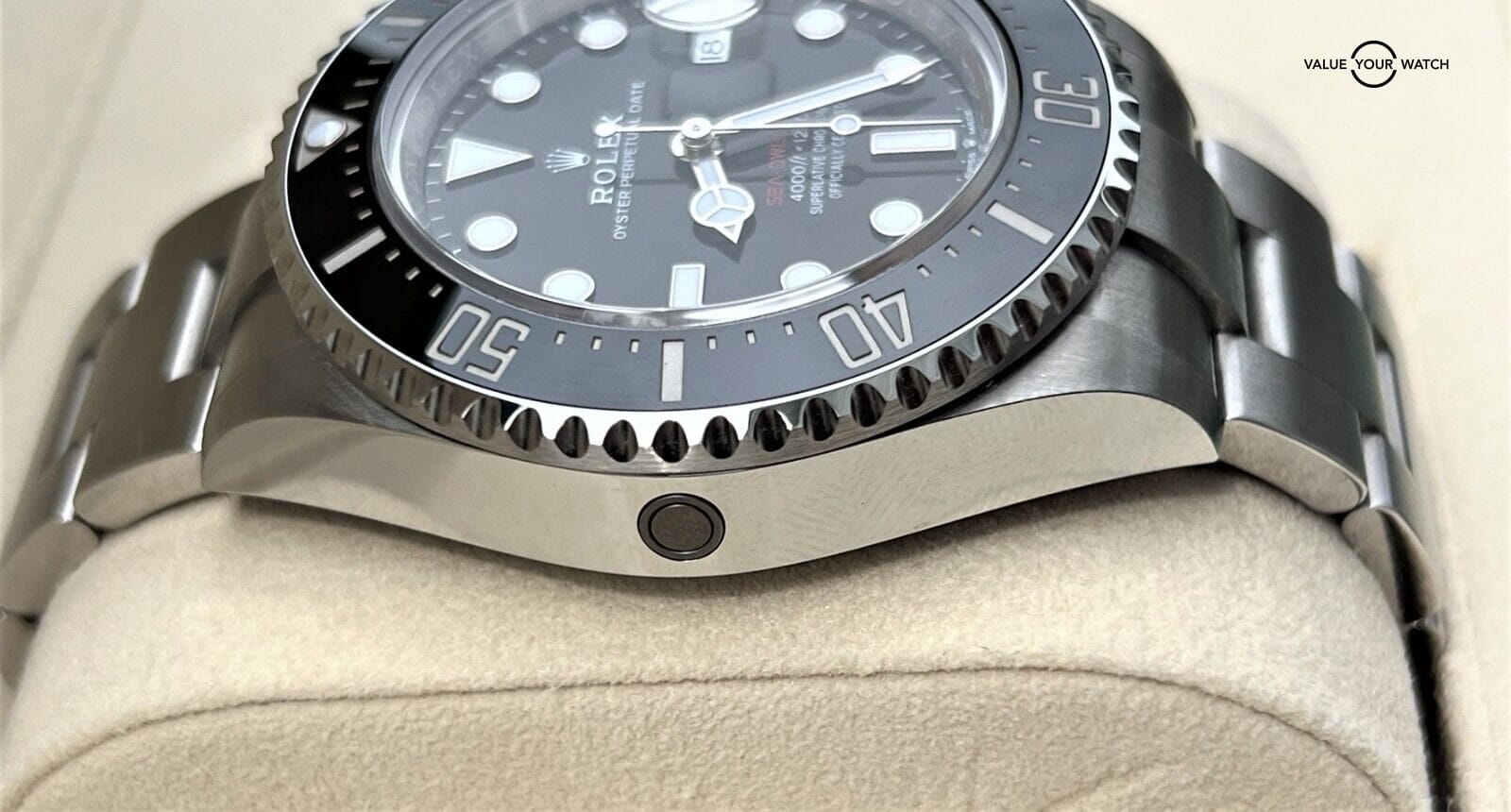 Rolex Sea-Dweller 126600 43mm Red Letter 2022 BOXES/PAPERS! - Image 7