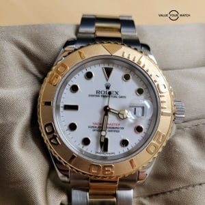 Rolex Yachtmaster 40mm.Excellent condition.Box and papers. 100 Authentic%